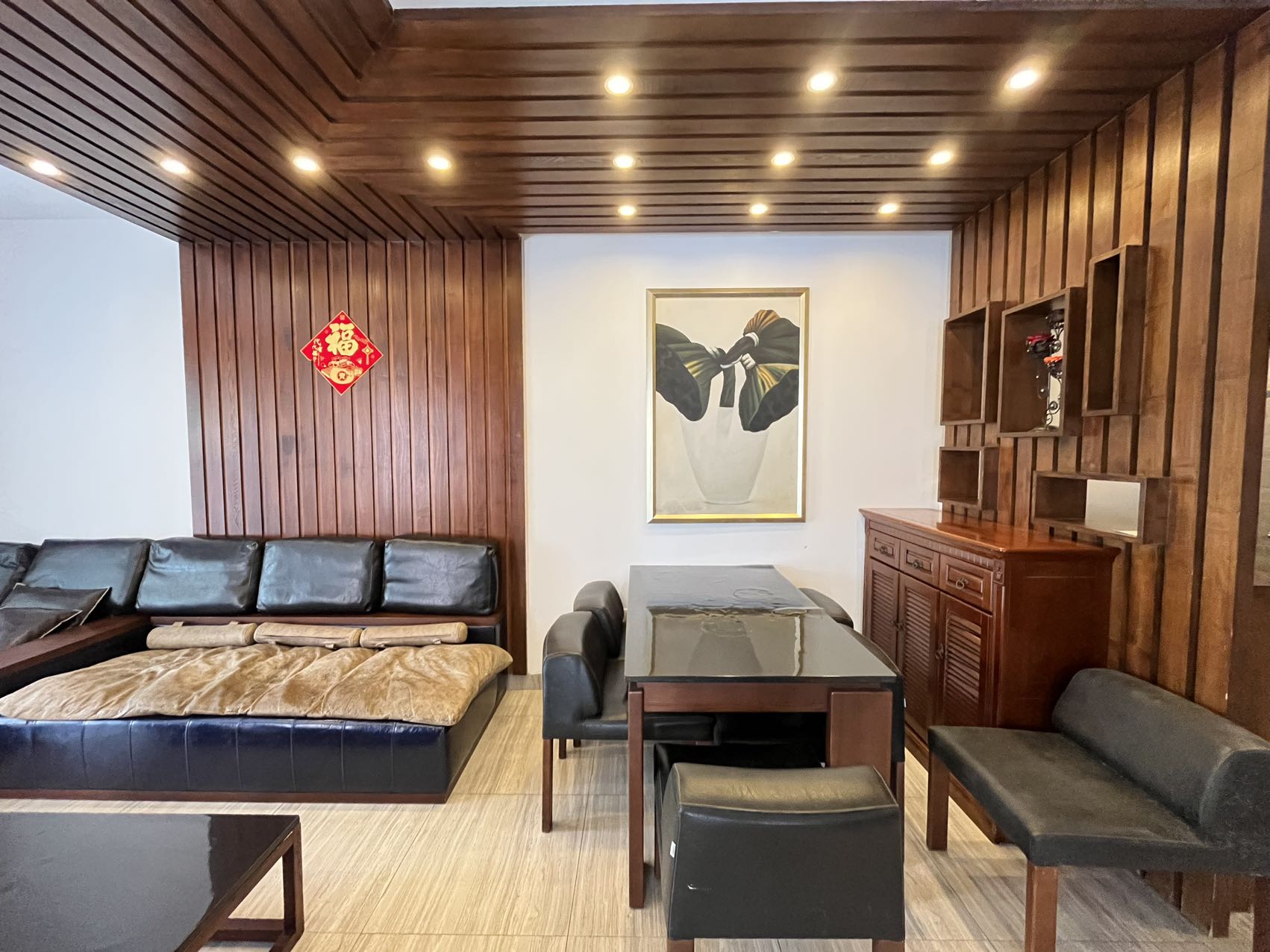 御景峰  2室2厅1卫    2500.0元/月 御景峰  2室2厅1卫    2500.0元/月室内图