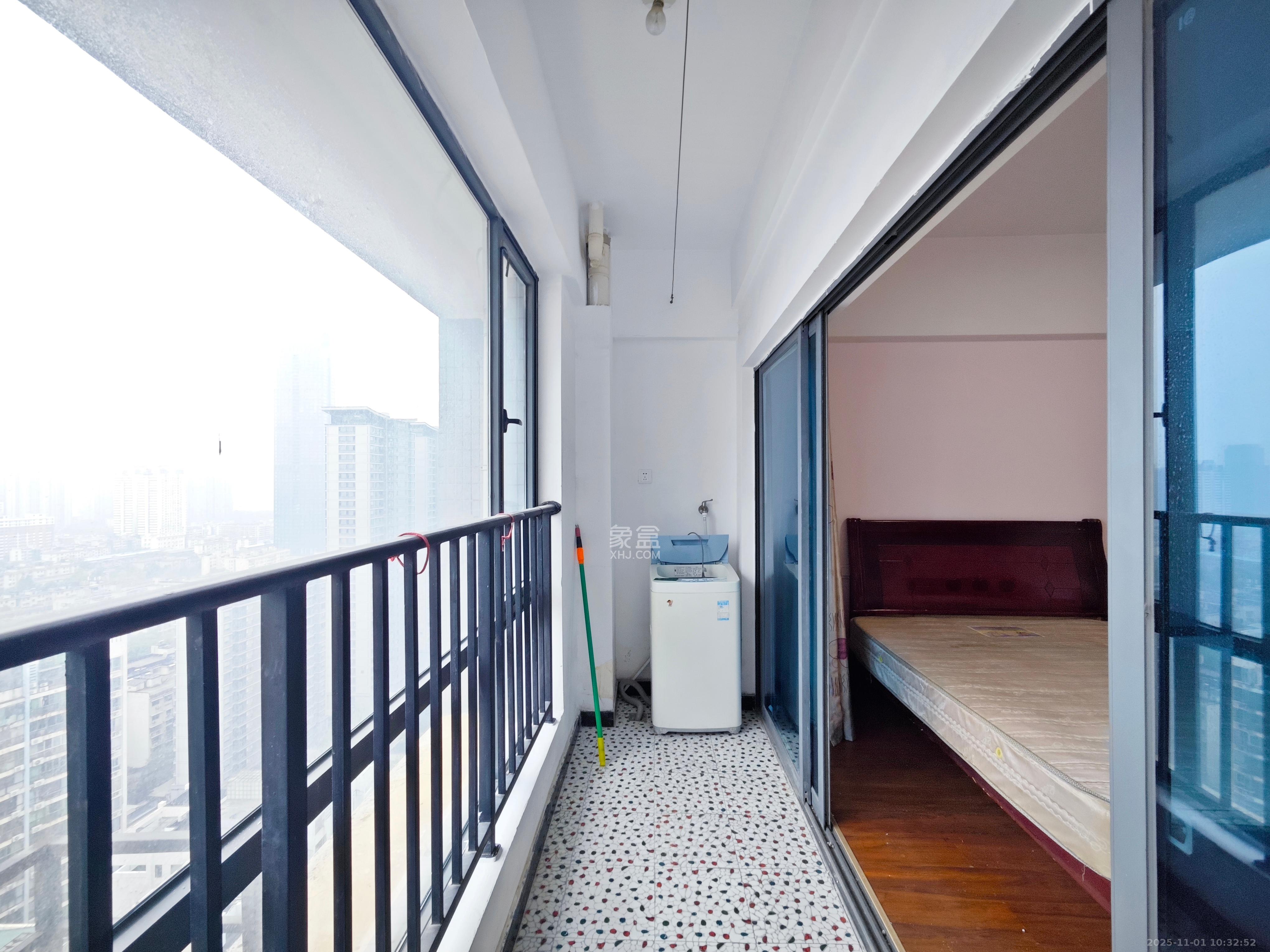 名富公寓 2室1厅1卫 2500.0元/月 名富公寓 2室1厅1卫 2500.0元/月室内图