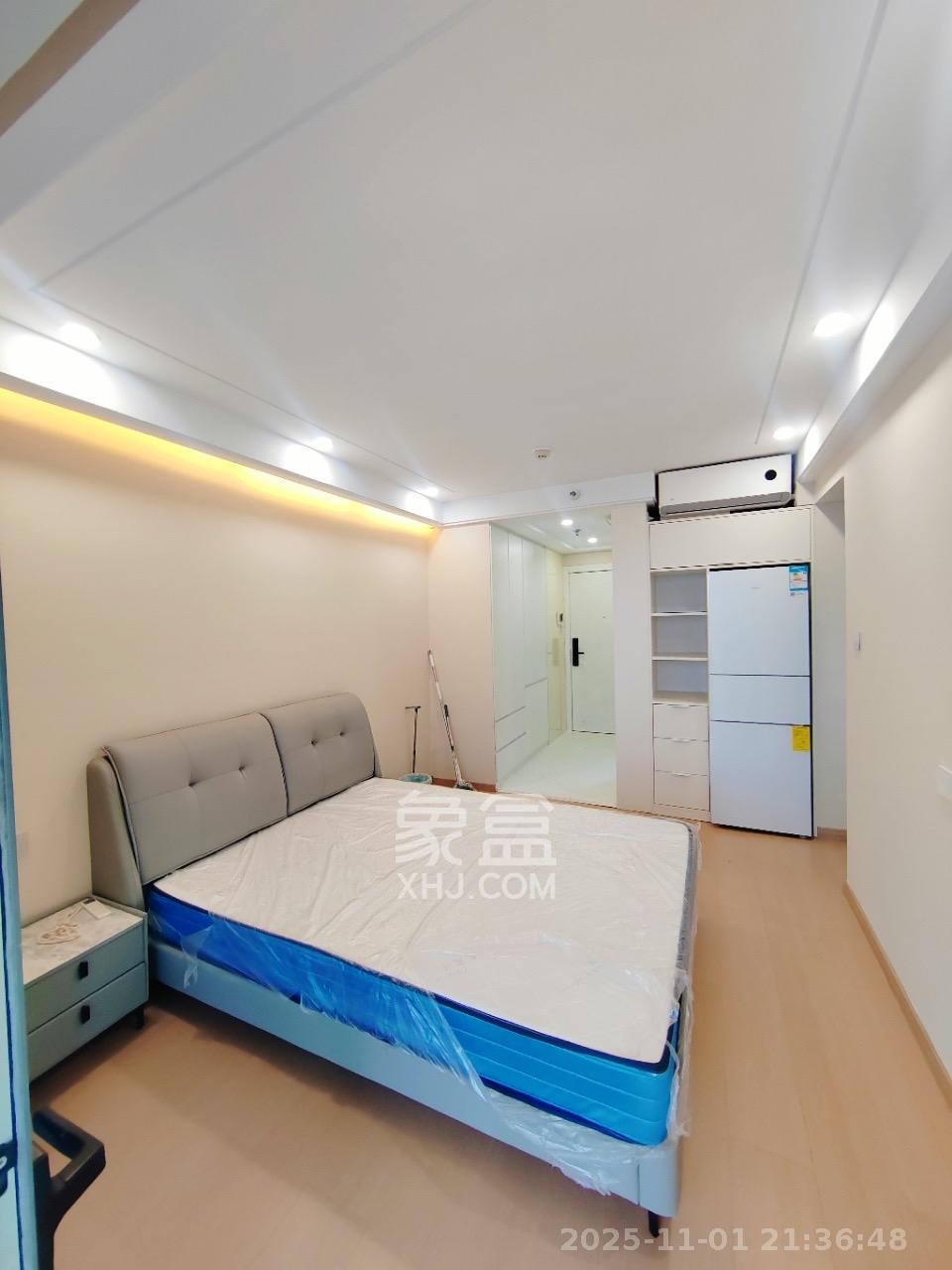 珠江花城四期花盛  1室1厅1卫    1500.0元/月