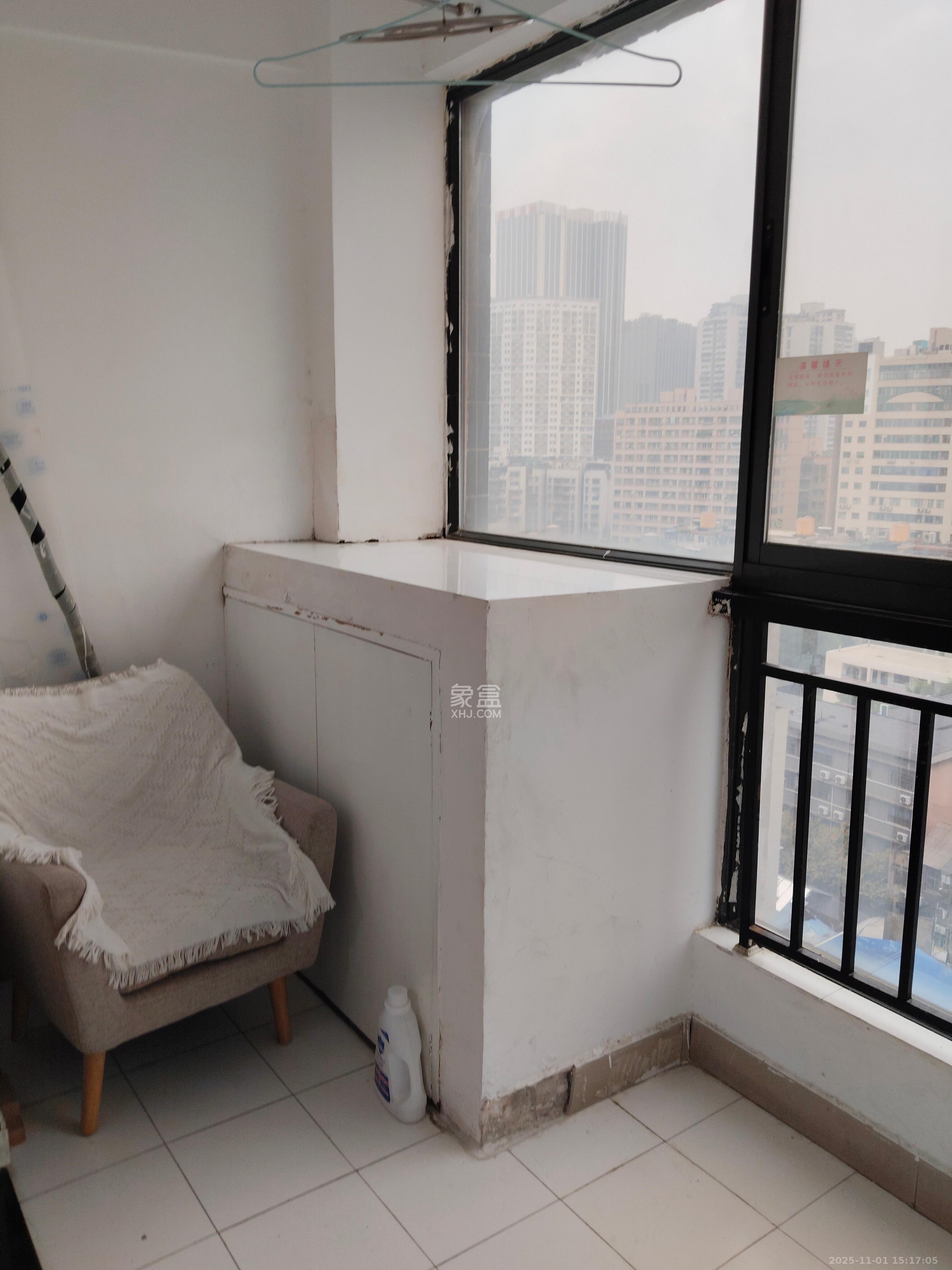 七彩丽都 1室1厅1卫 1900.0元/月 七彩丽都 1室1厅1卫 1900.0元/月室内图