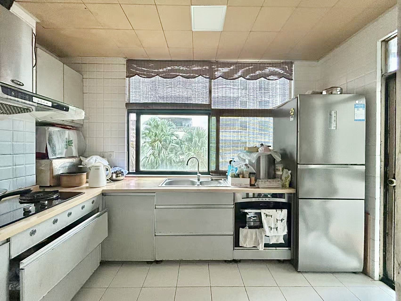 万利隆花园 3室2厅2卫 3800.0元/月 万利隆花园 3室2厅2卫 3800.0元/月室内图