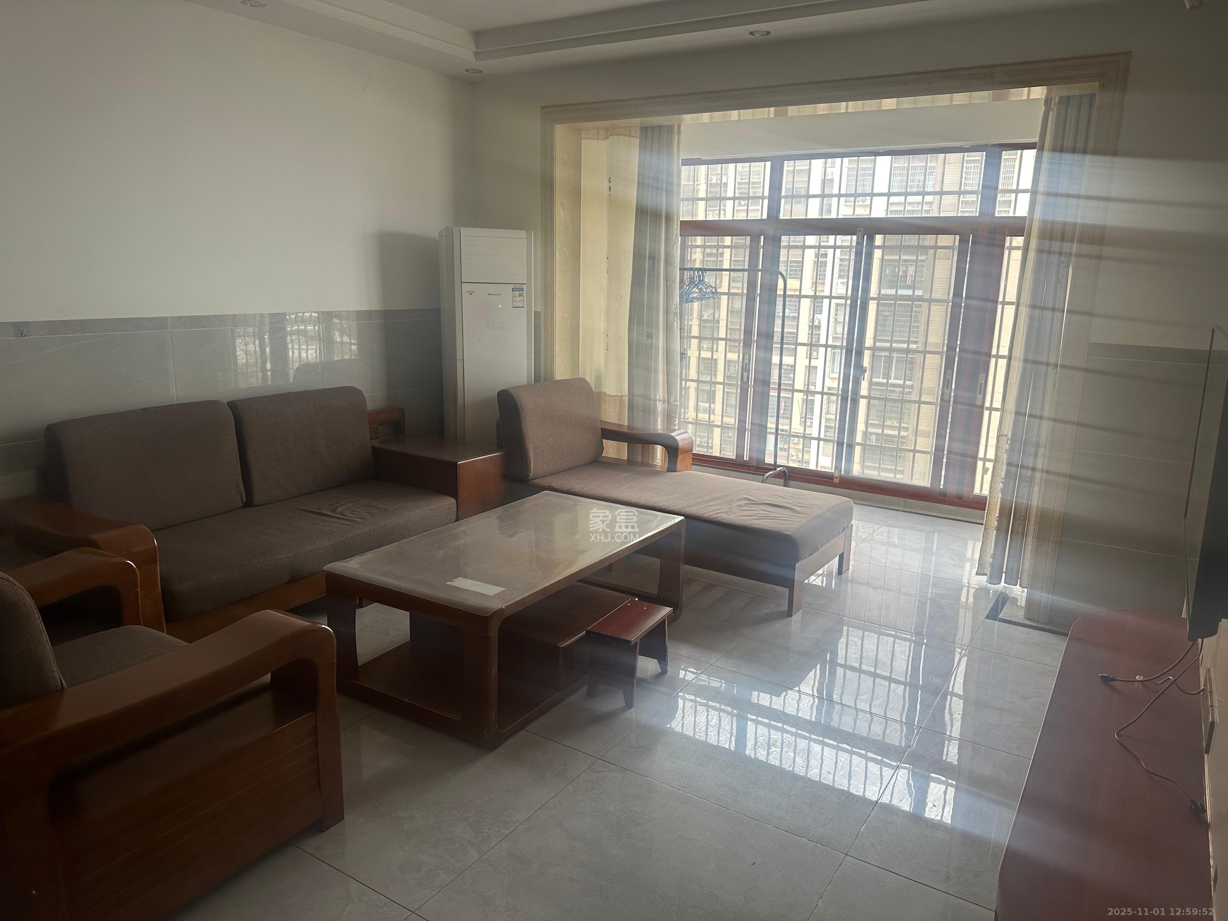 桥头家苑一期 3室1厅1卫 2000.0元/月 桥头家苑一期 3室1厅1卫 2000.0元/月室内图