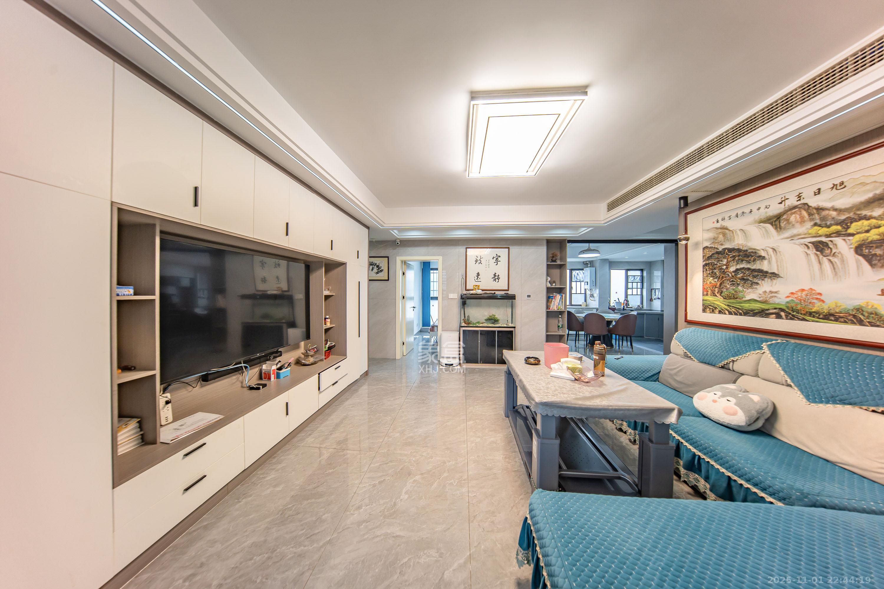 锑都家园  4室2厅2卫    92.8万