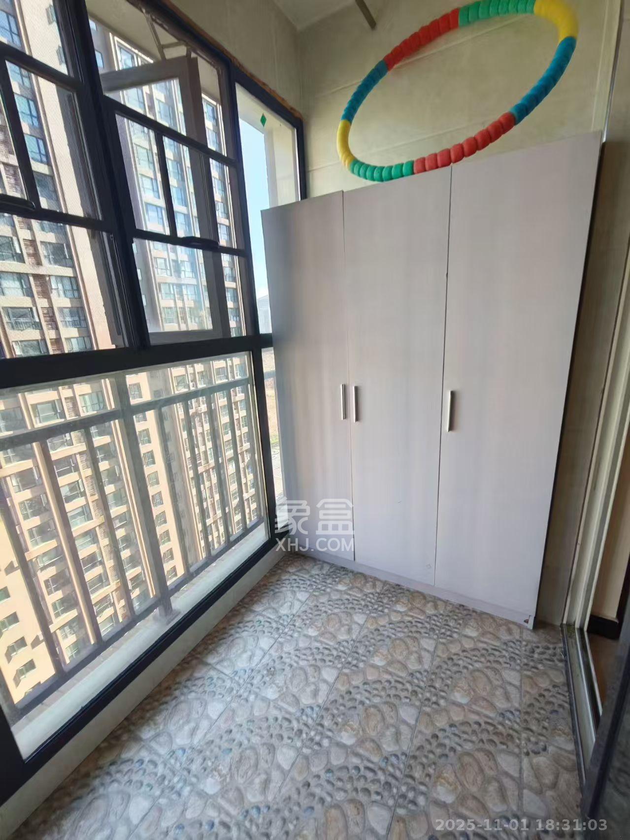 长城雅苑  1室1厅1卫    1600.0元/月室内图