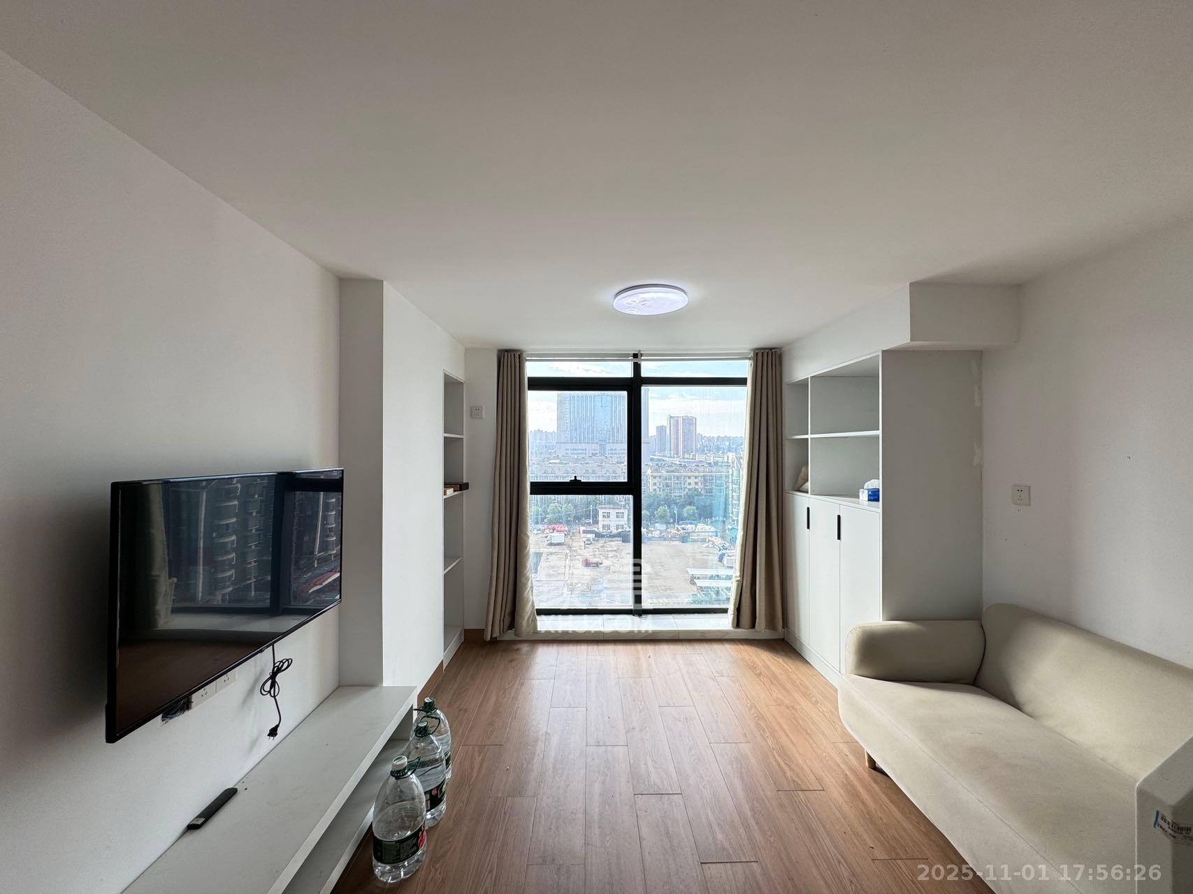 东盈商业广场（华泉城市广场）  2室1厅1卫    2400.0元/月室内图