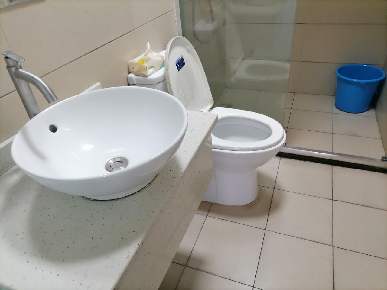 国公馆  1室0厅1卫    1500.0元/月室内图1