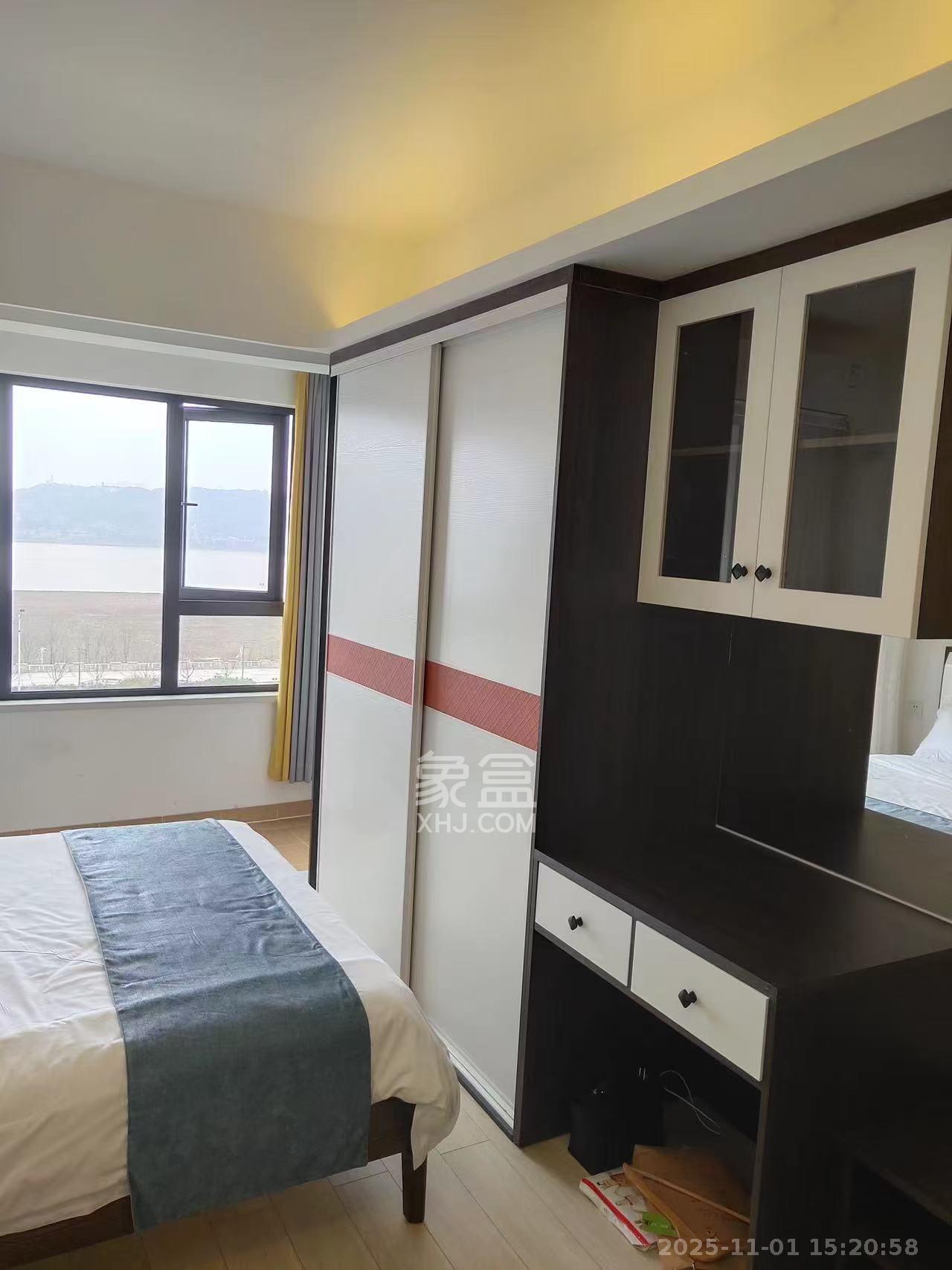 万科金域缇香  1室1厅1卫    2000.0元/月 万科金域缇香  1室1厅1卫    2000.0元/月