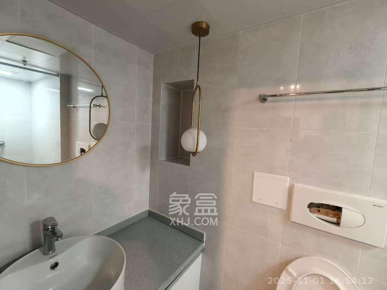 卓越江岸 2室1厅1卫 2000.0元/月 卓越江岸 2室1厅1卫 2000.0元/月室内图