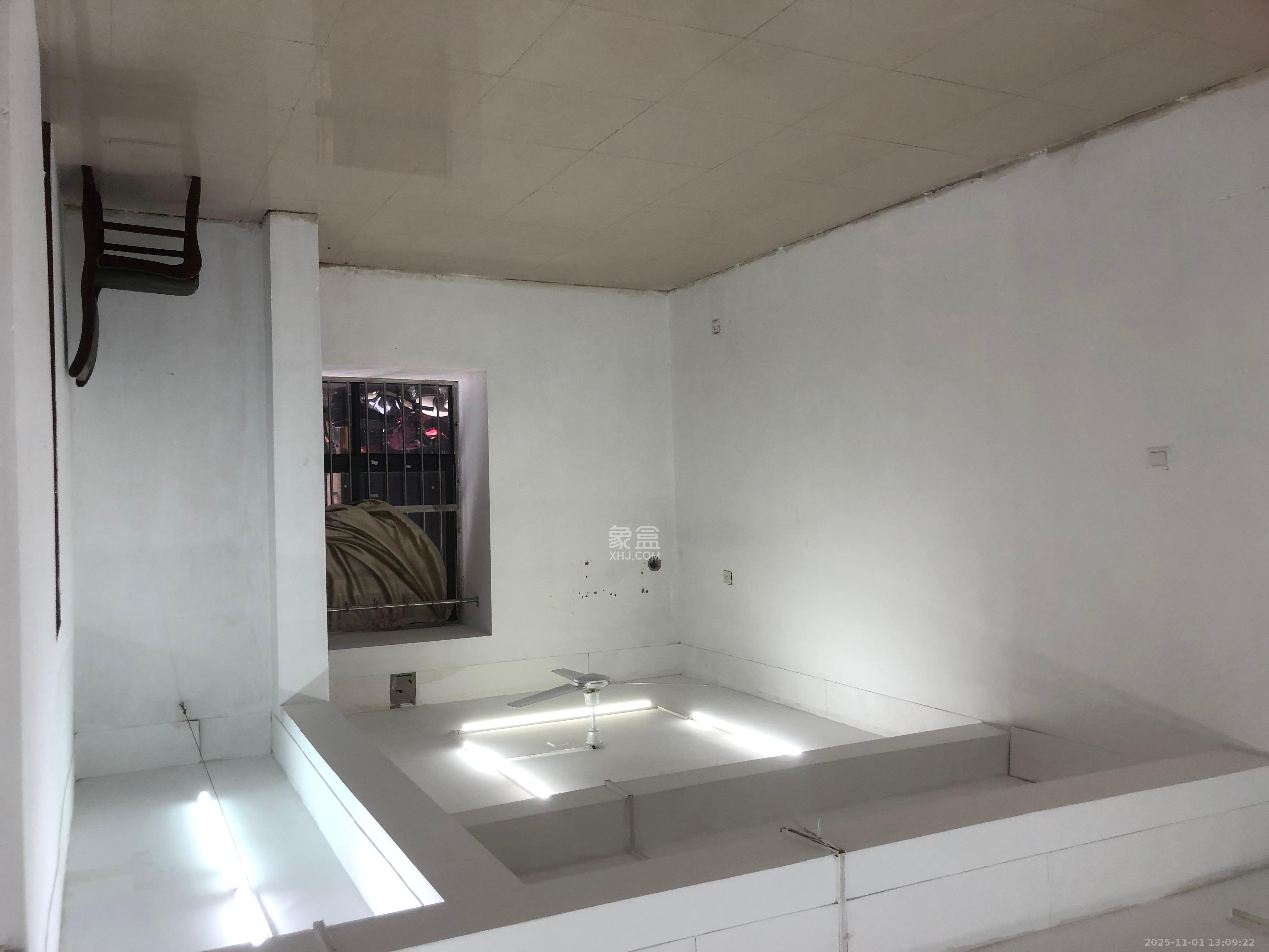 观沙嘉园  2室1厅1卫    2500.0元/月室内图