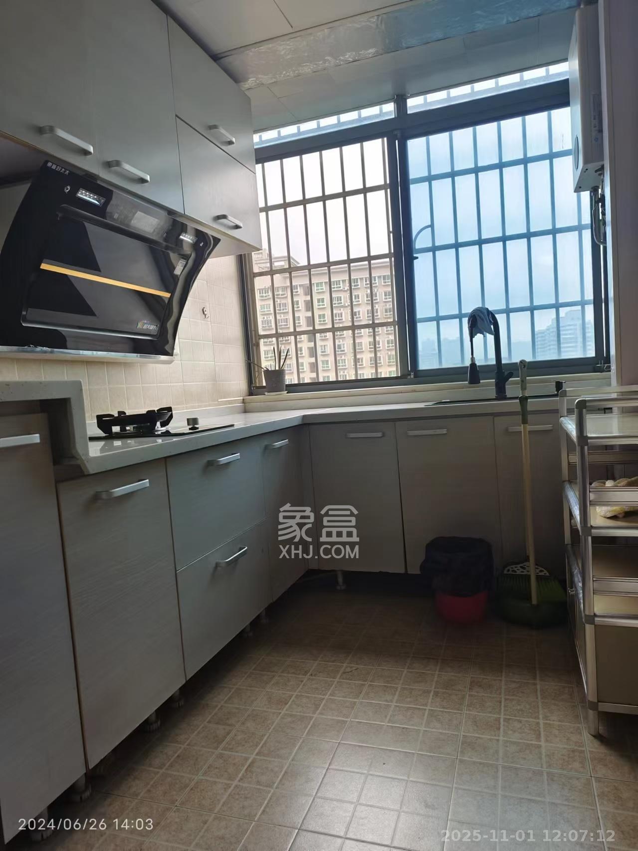 东方银座（东方摩卡）  1室0厅0卫    1600.0元/月室内图