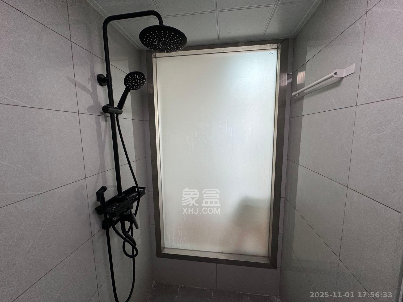 东盈商业广场（华泉城市广场）  2室1厅1卫    2400.0元/月室内图