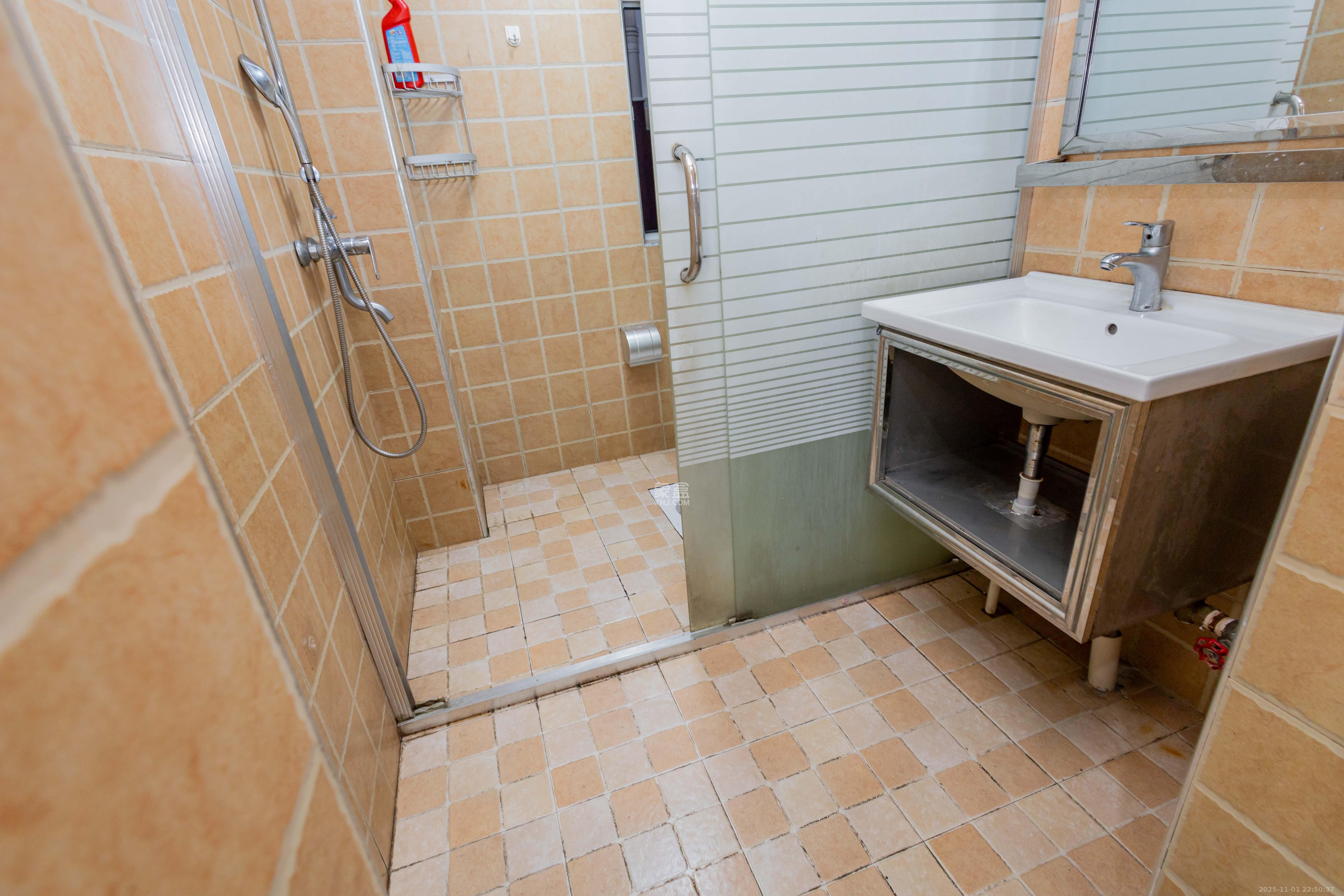 紫云阁 2室2厅1卫 35.8万 紫云阁 2室2厅1卫 35.8万卫生间