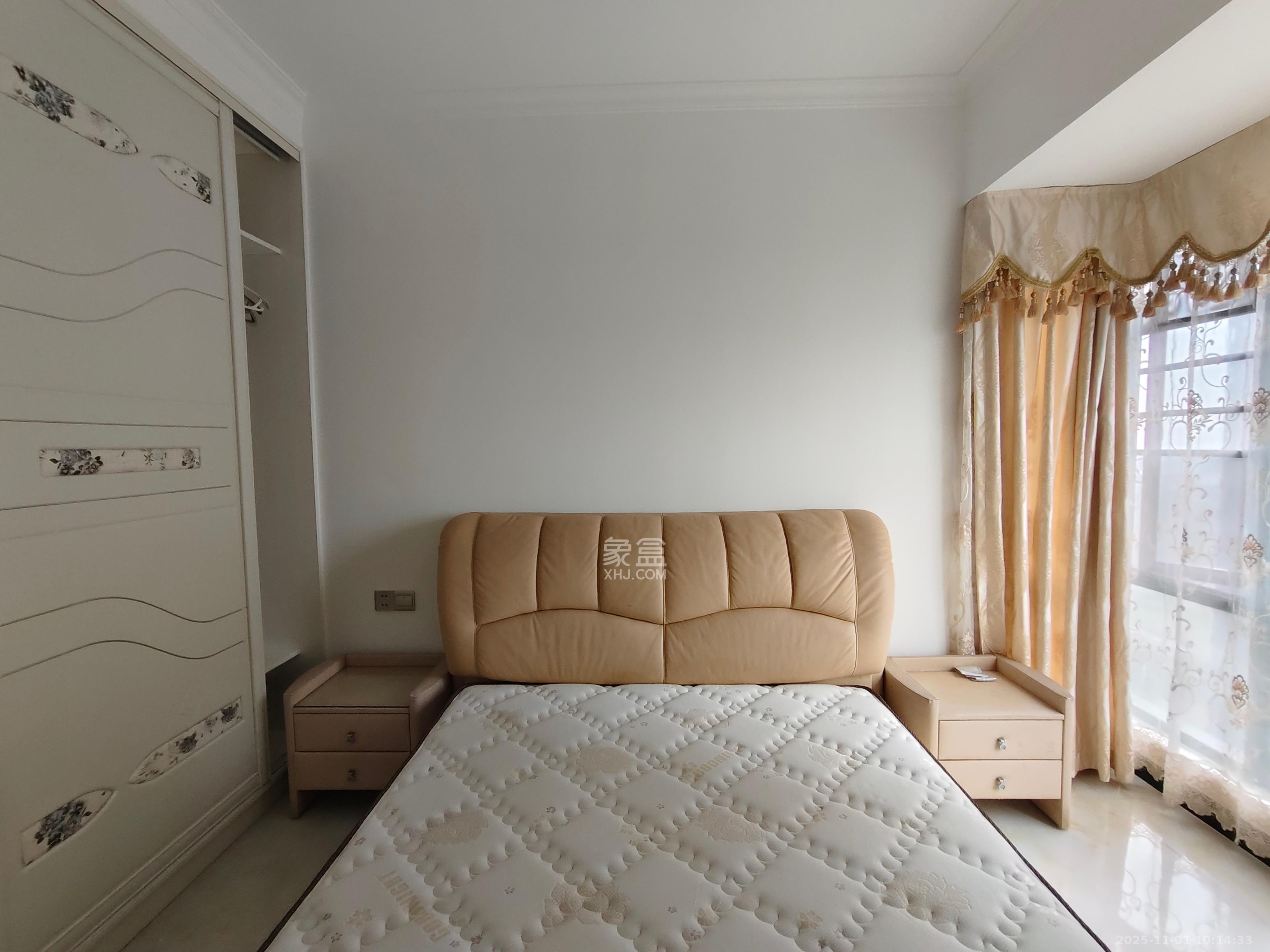 海伦春天 1室1厅1卫 2100.0元/月 海伦春天 1室1厅1卫 2100.0元/月室内图