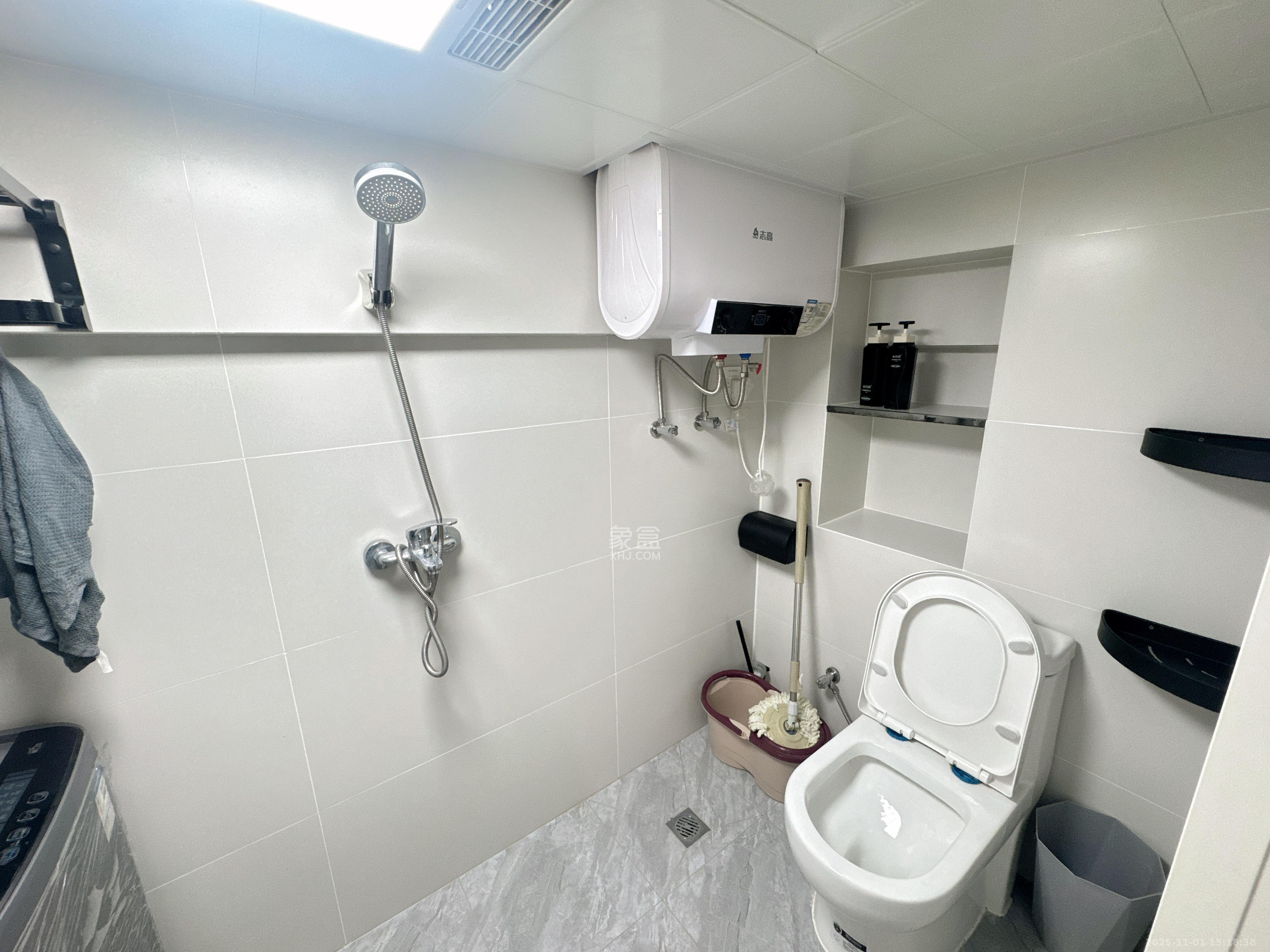 清控湖山雅居北区 1室1厅1卫 1250.0元/月 清控湖山雅居北区 1室1厅1卫 1250.0元/月室内图