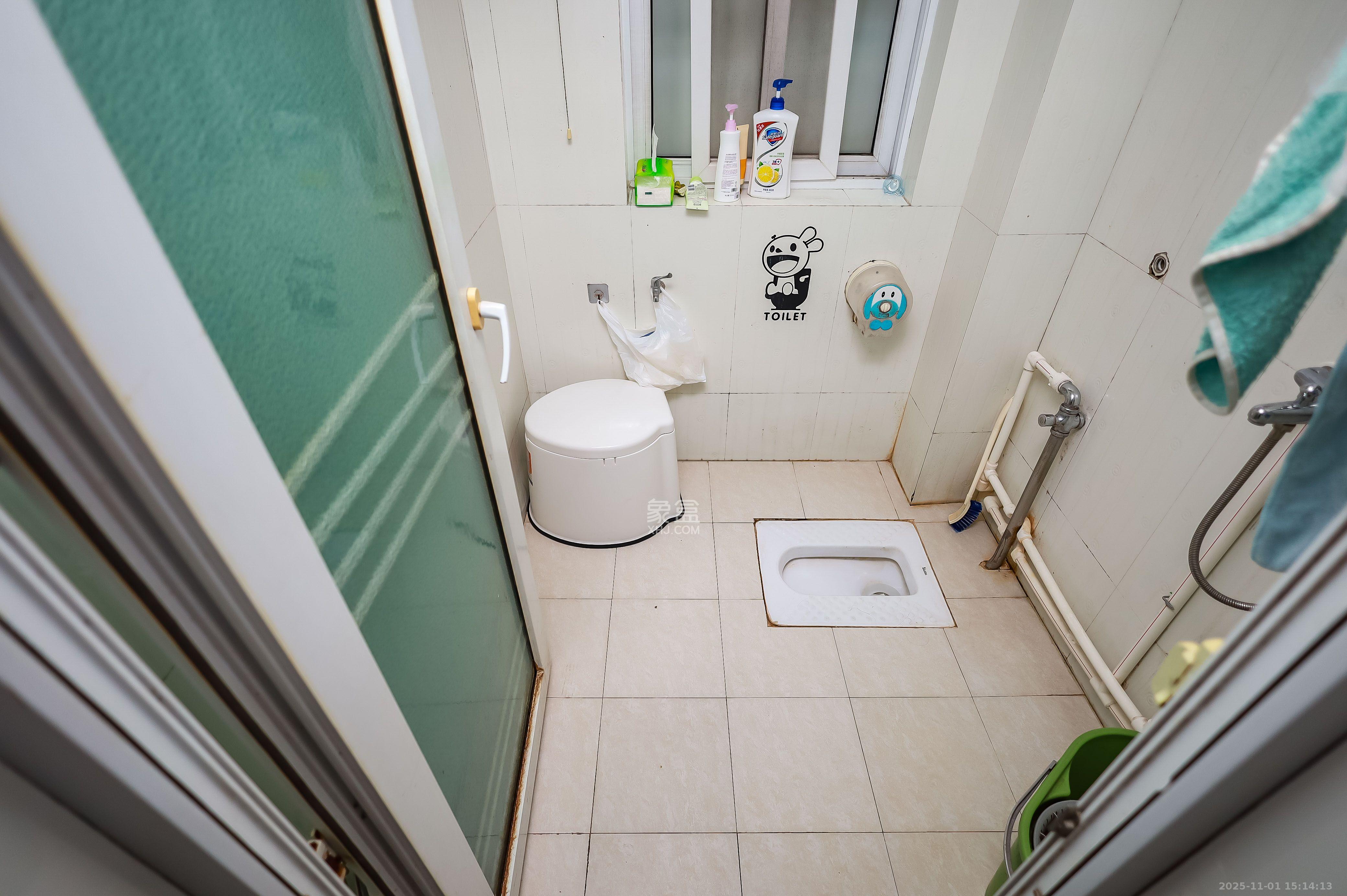 长房西郡  3室1厅1卫    2300.0元/月 长房西郡  3室1厅1卫    2300.0元/月室内图