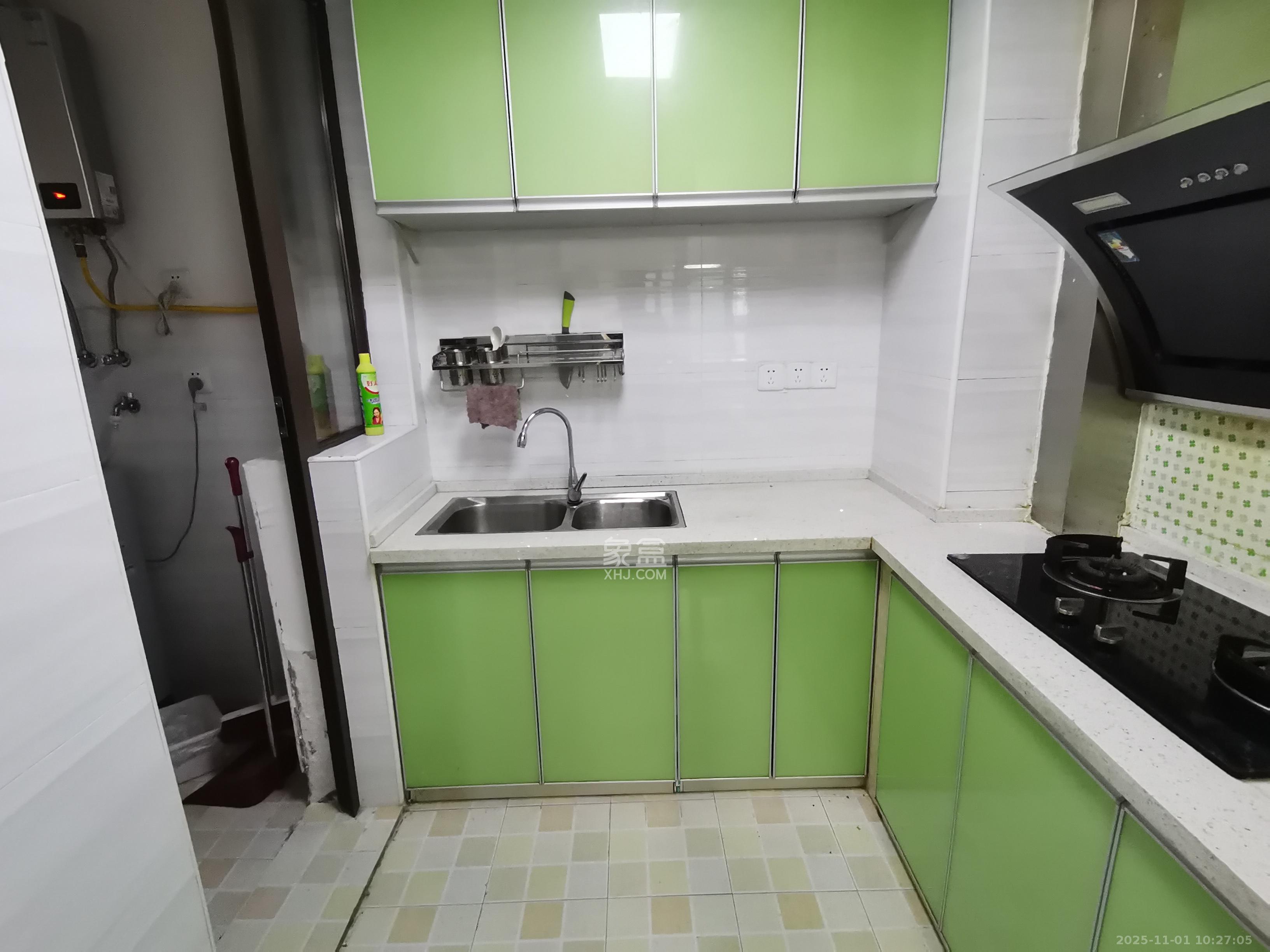 华润橡树湾  3室2厅1卫    1800.0元/月室内图