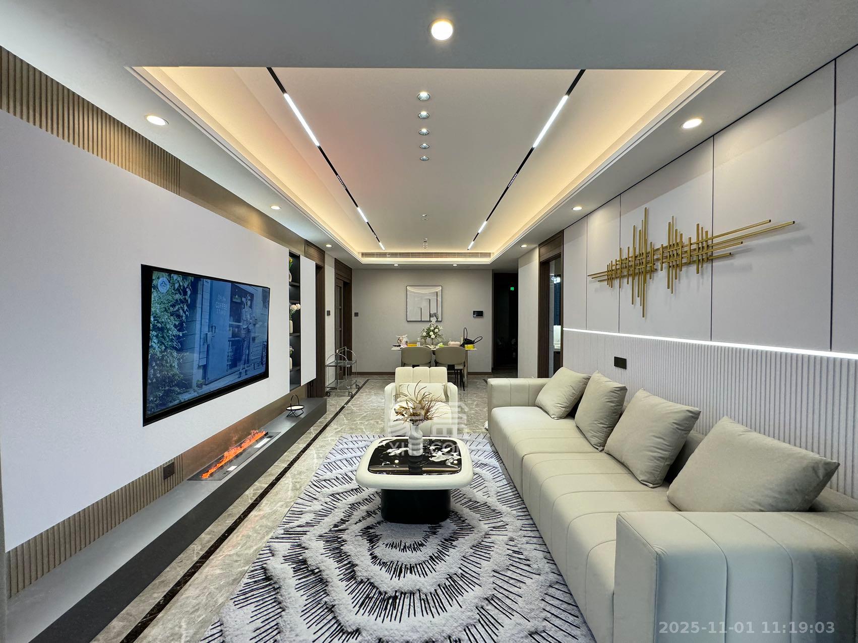 绿地V岛 3室2厅2卫 5500.0元/月 绿地V岛 3室2厅2卫 5500.0元/月室内图