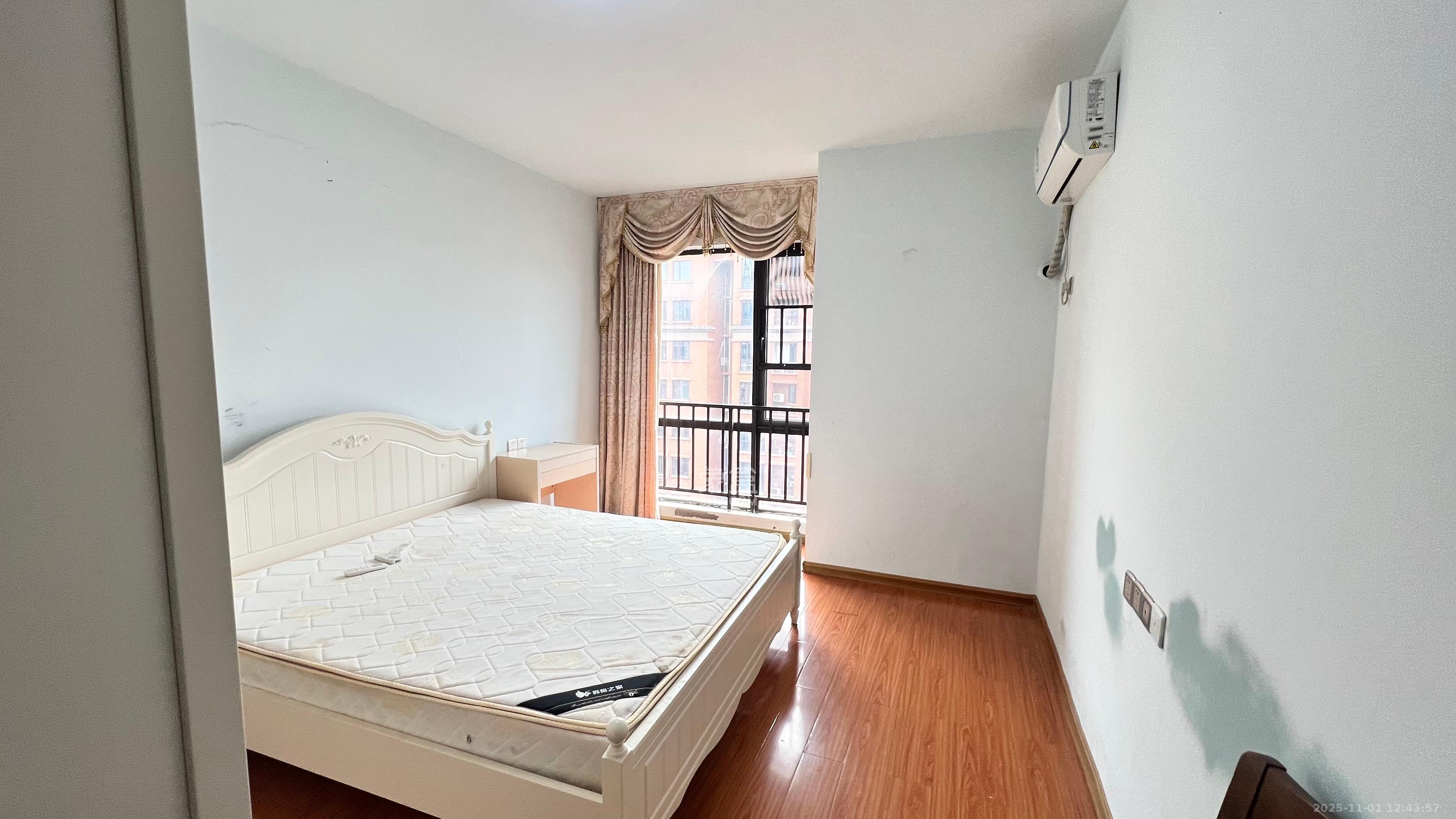 鑫远和城（一、二期）  2室1厅1卫    2000.0元/月室内图