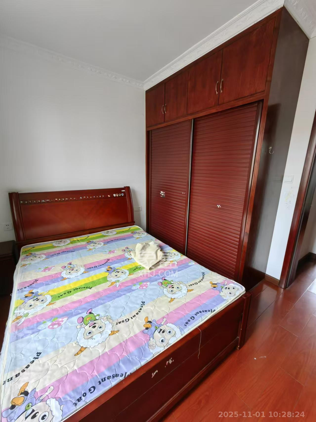 麓谷锦和园  3室2厅1卫    2200.0元/月室内图