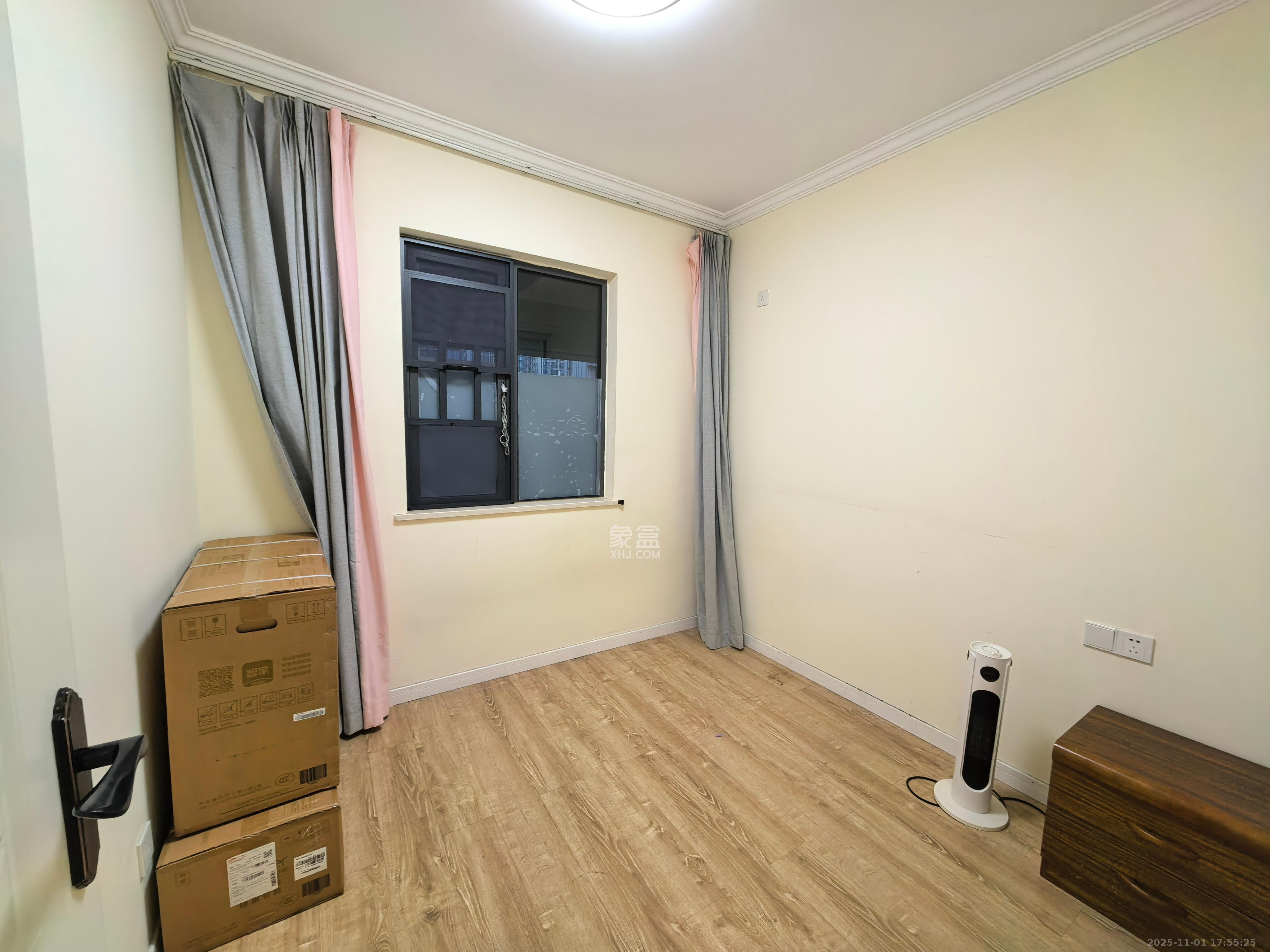 中建悦和城 3室2厅1卫 2600.0元/月 中建悦和城 3室2厅1卫 2600.0元/月室内图