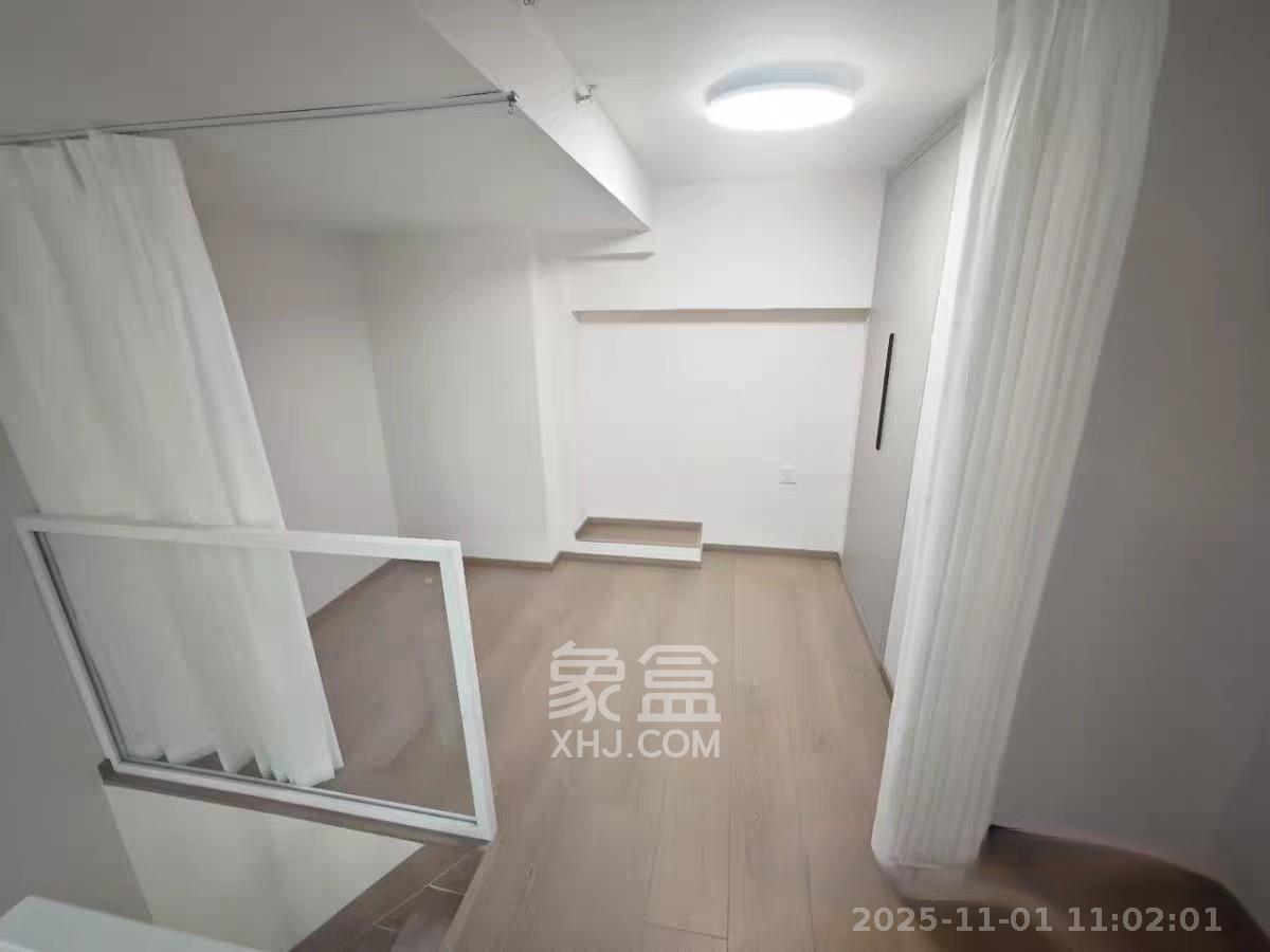 力高凤凰新天  2室1厅1卫    2000.0元/月室内图