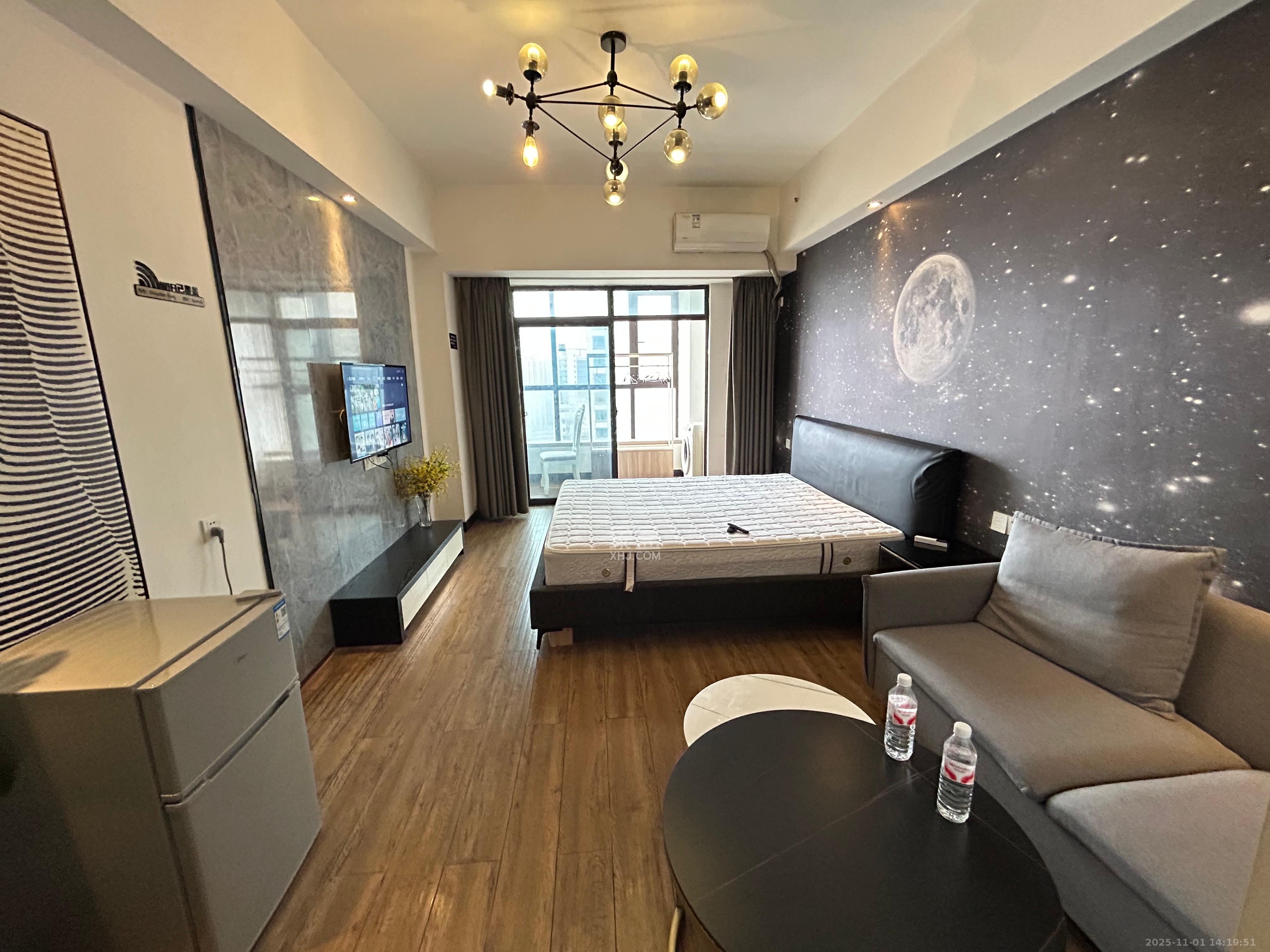 梅溪国际公寓(步步高新天地) 1室1厅1卫 1400.0元/月 梅溪国际公寓(步步高新天地) 1室1厅1卫 1400.0元/月室内图