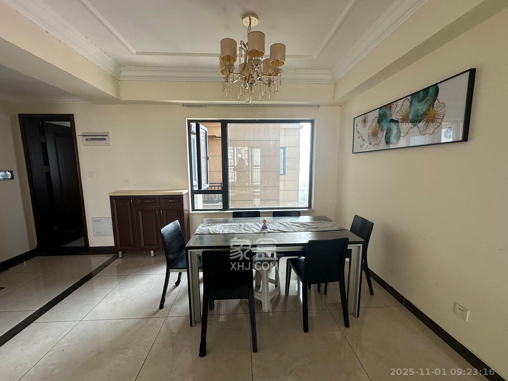 恒大御景半岛锦绣苑  3室2厅2卫    2900.0元/月室内图