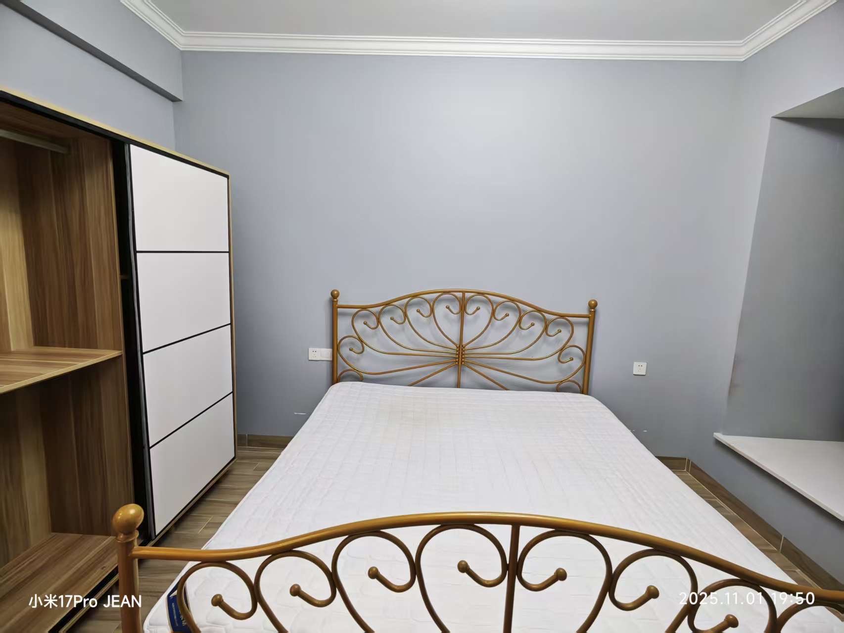 四季华庭-阳光华府  3室2厅1卫    3300.0元/月室内图