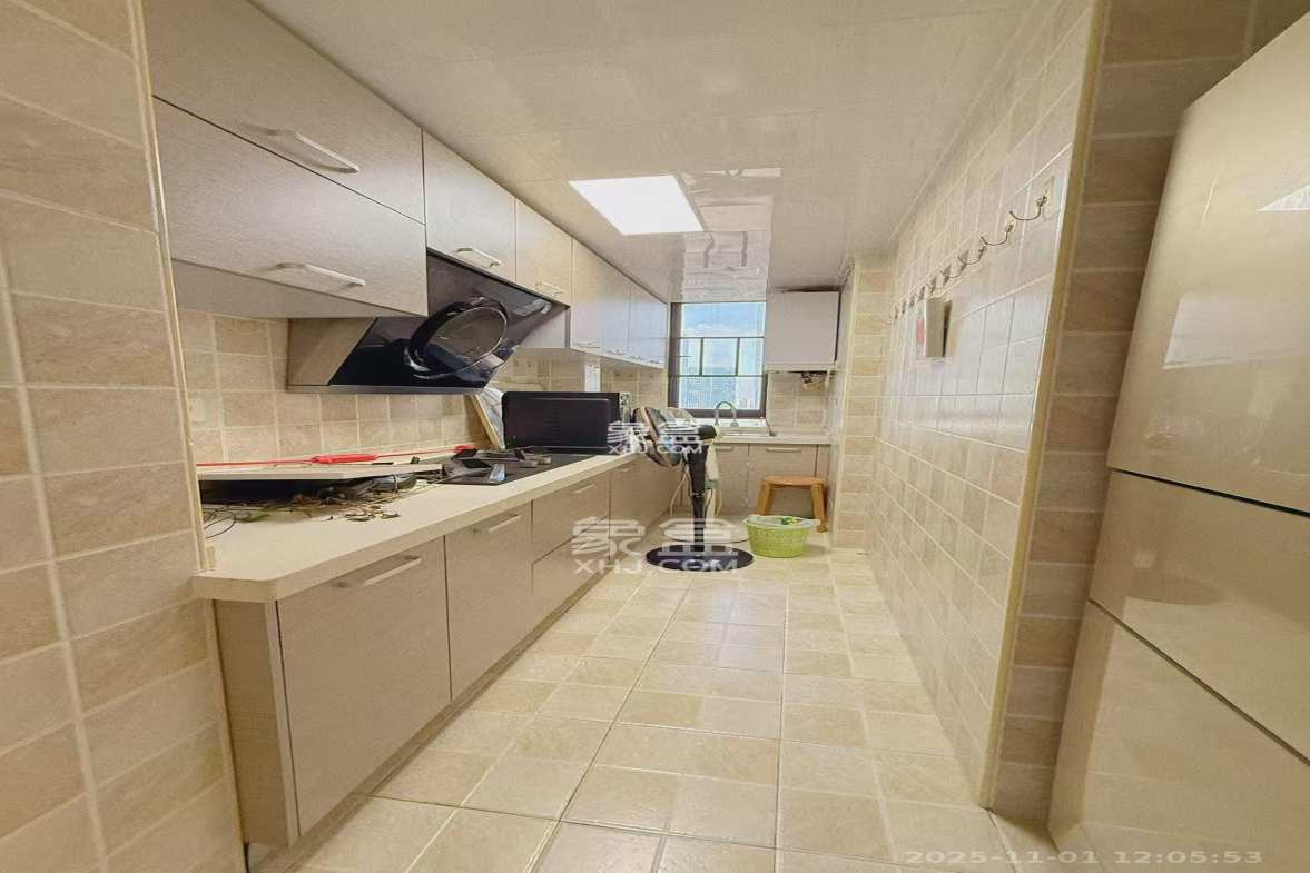 协信星澜汇 3室2厅1卫 3000.0元/月 协信星澜汇 3室2厅1卫 3000.0元/月室内图