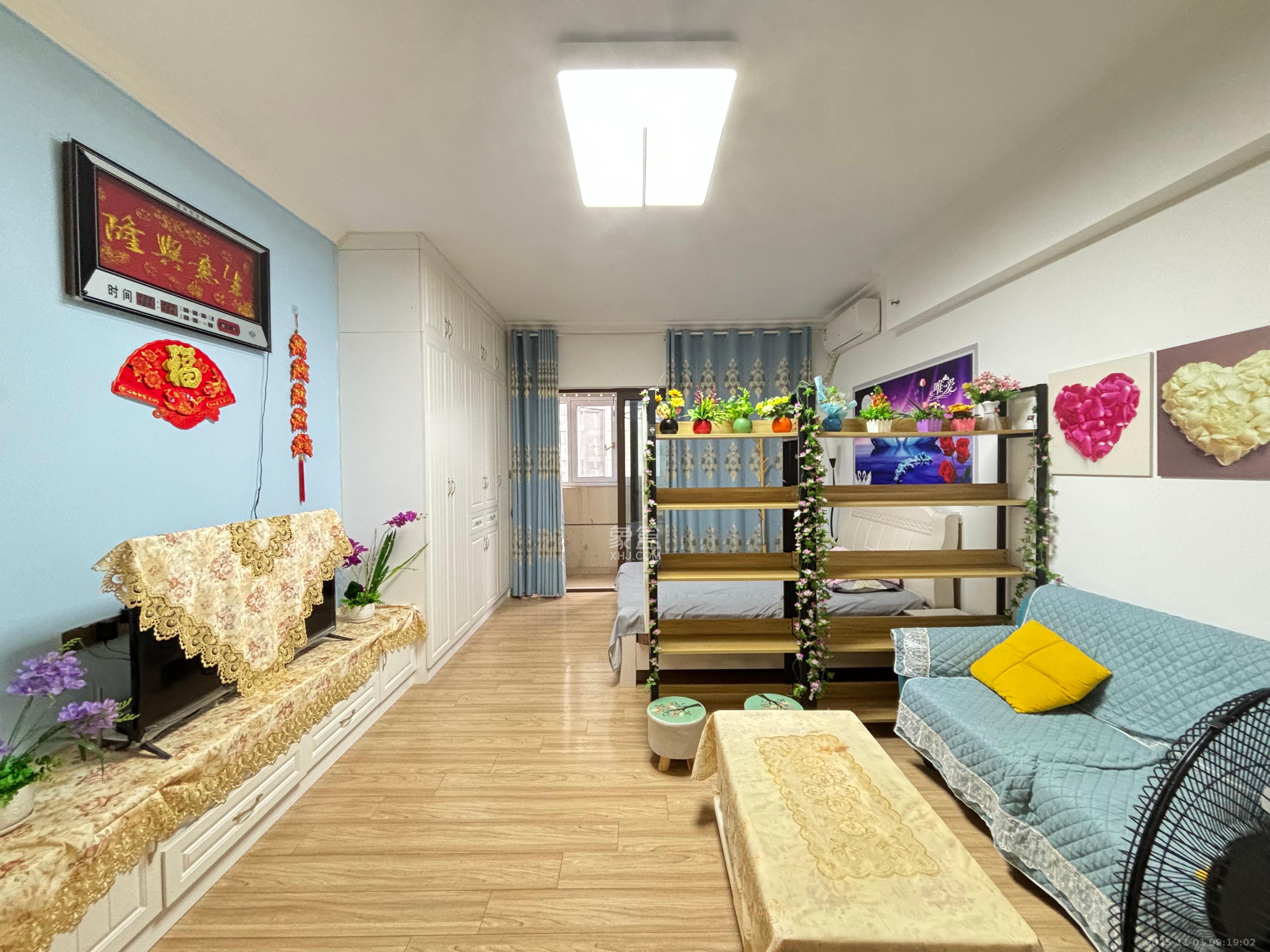 碧桂园星城首府  1室1厅1卫    1600.0元/月室内图