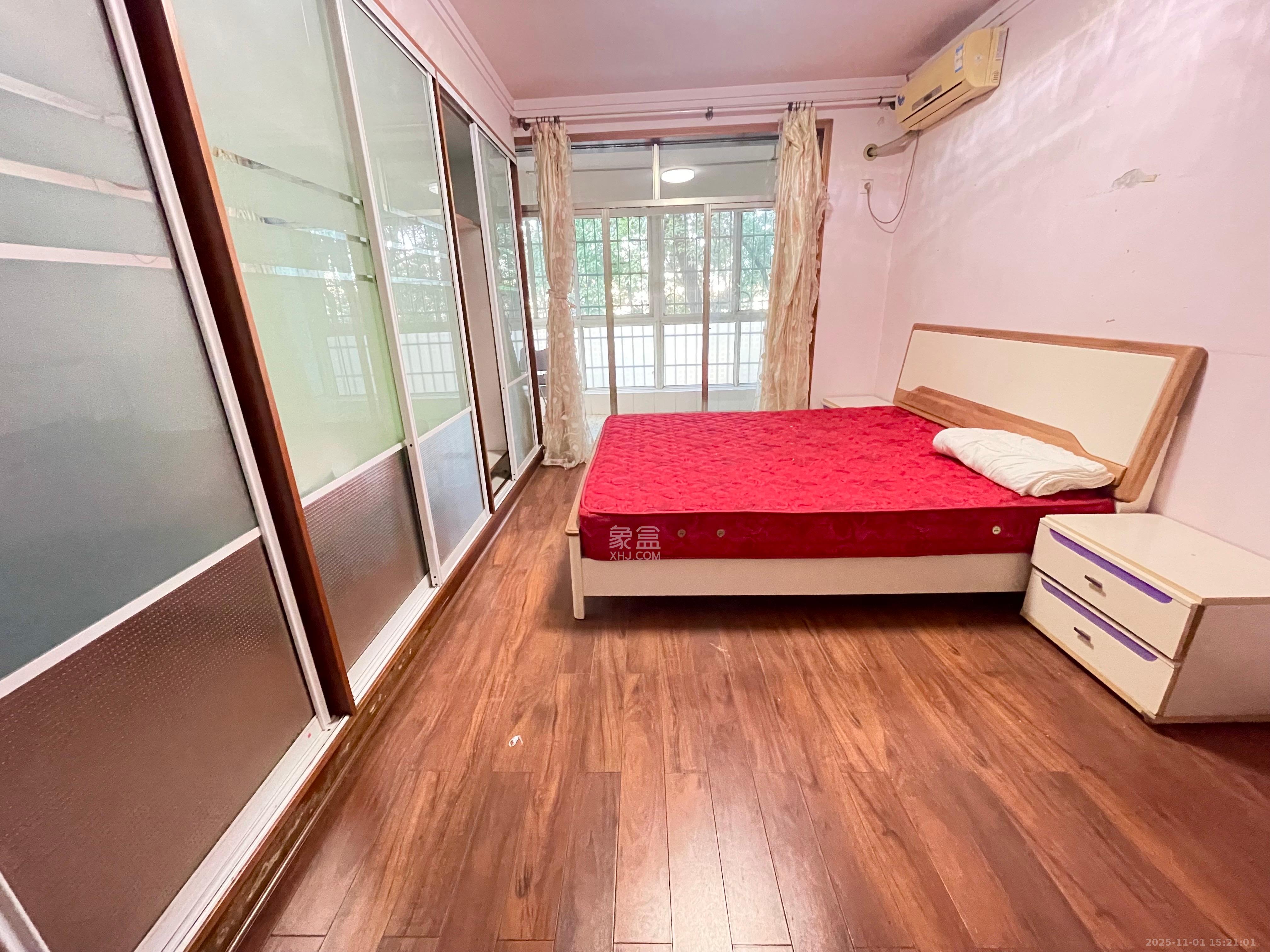 丽江翠园 3室2厅2卫 1500.0元/月 丽江翠园 3室2厅2卫 1500.0元/月室内图