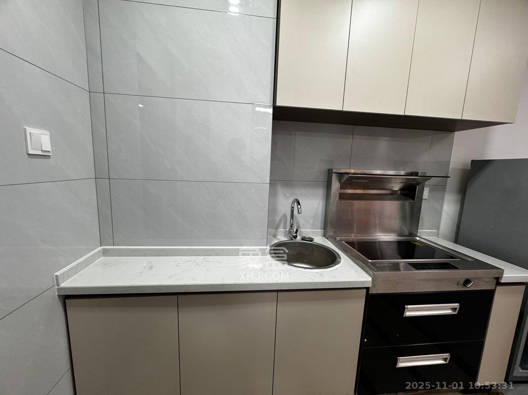 西子一间  1室1厅1卫    1800.0元/月室内图