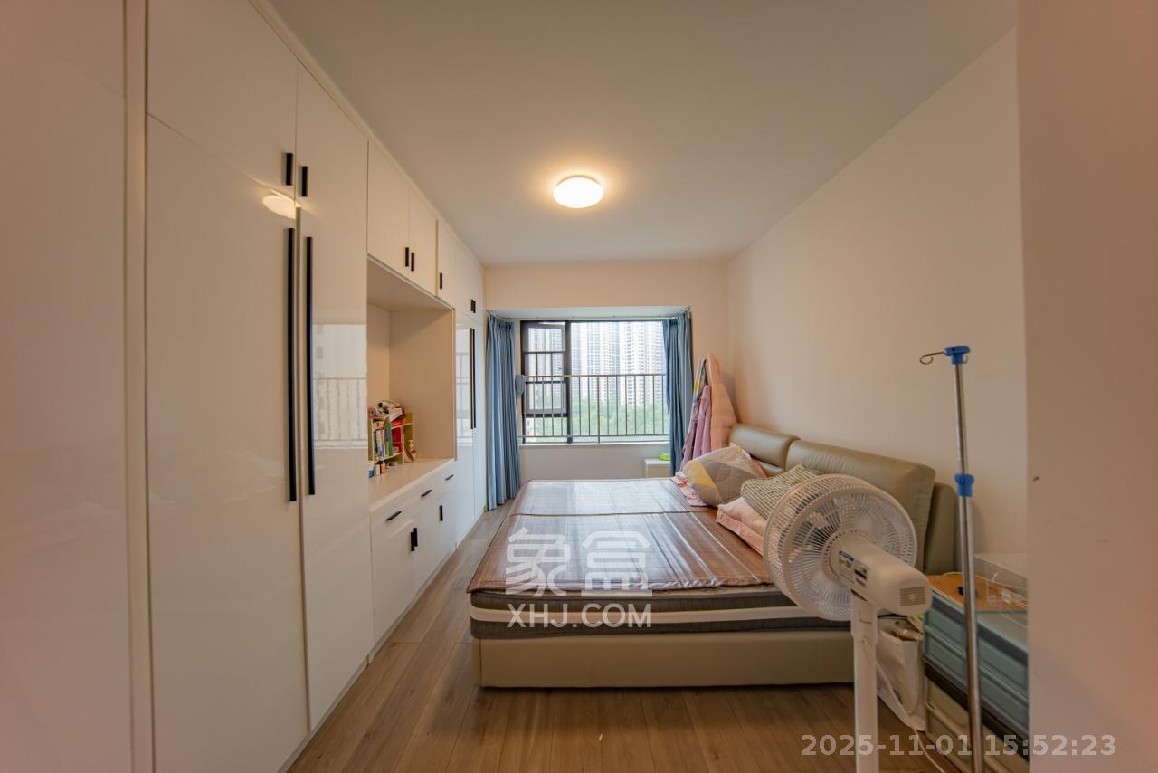 建投象山国际  4室2厅2卫    3500.0元/月室内图