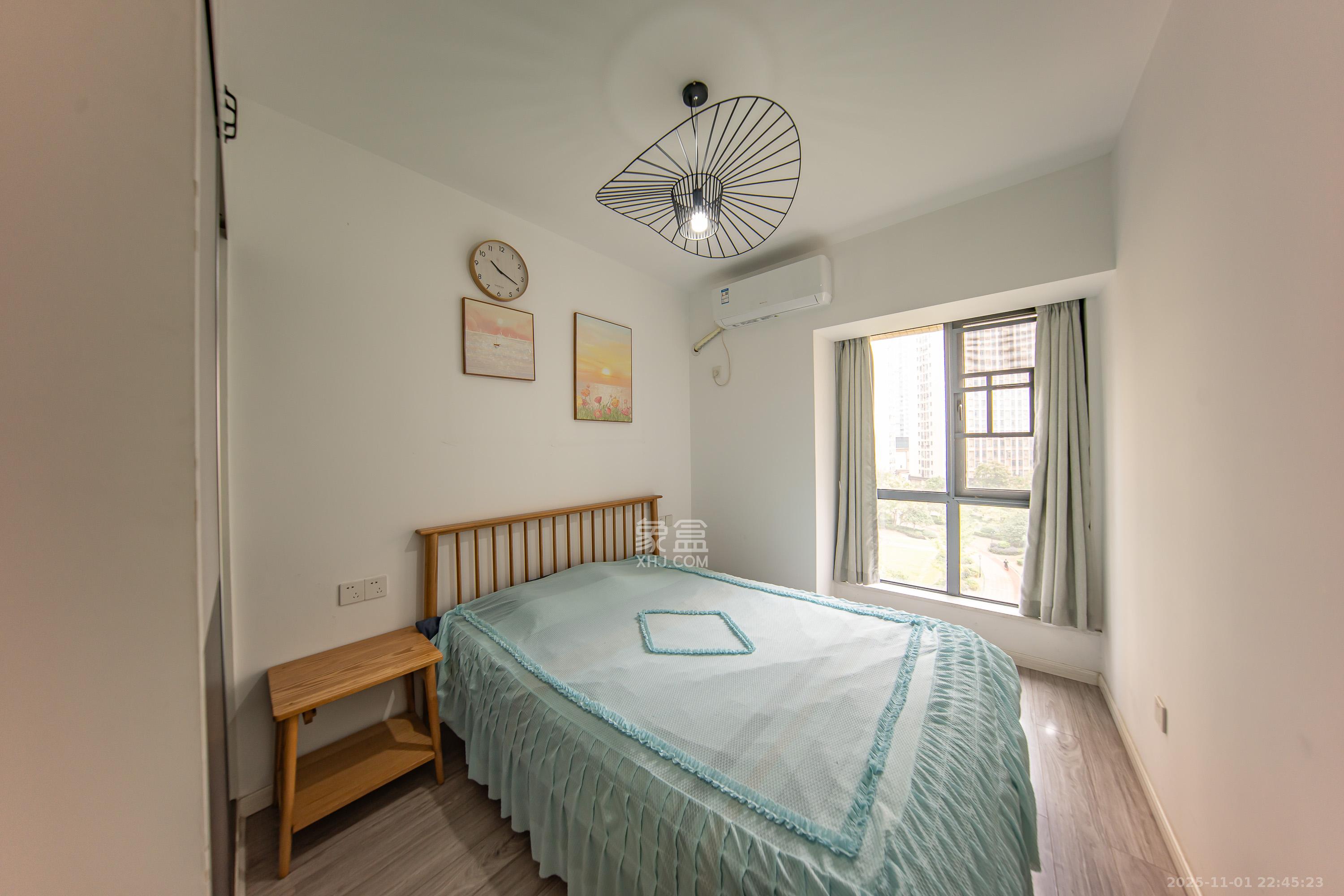 兰亭湾畔  3室2厅2卫    125.0万 兰亭湾畔  3室2厅2卫    125.0万卧室