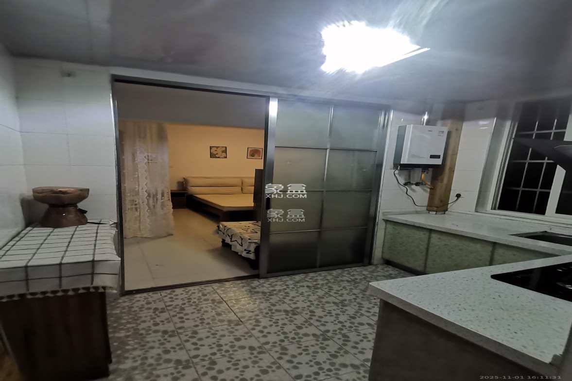 锦璨家园 1室1厅1卫 1050.0元/月 锦璨家园 1室1厅1卫 1050.0元/月室内图