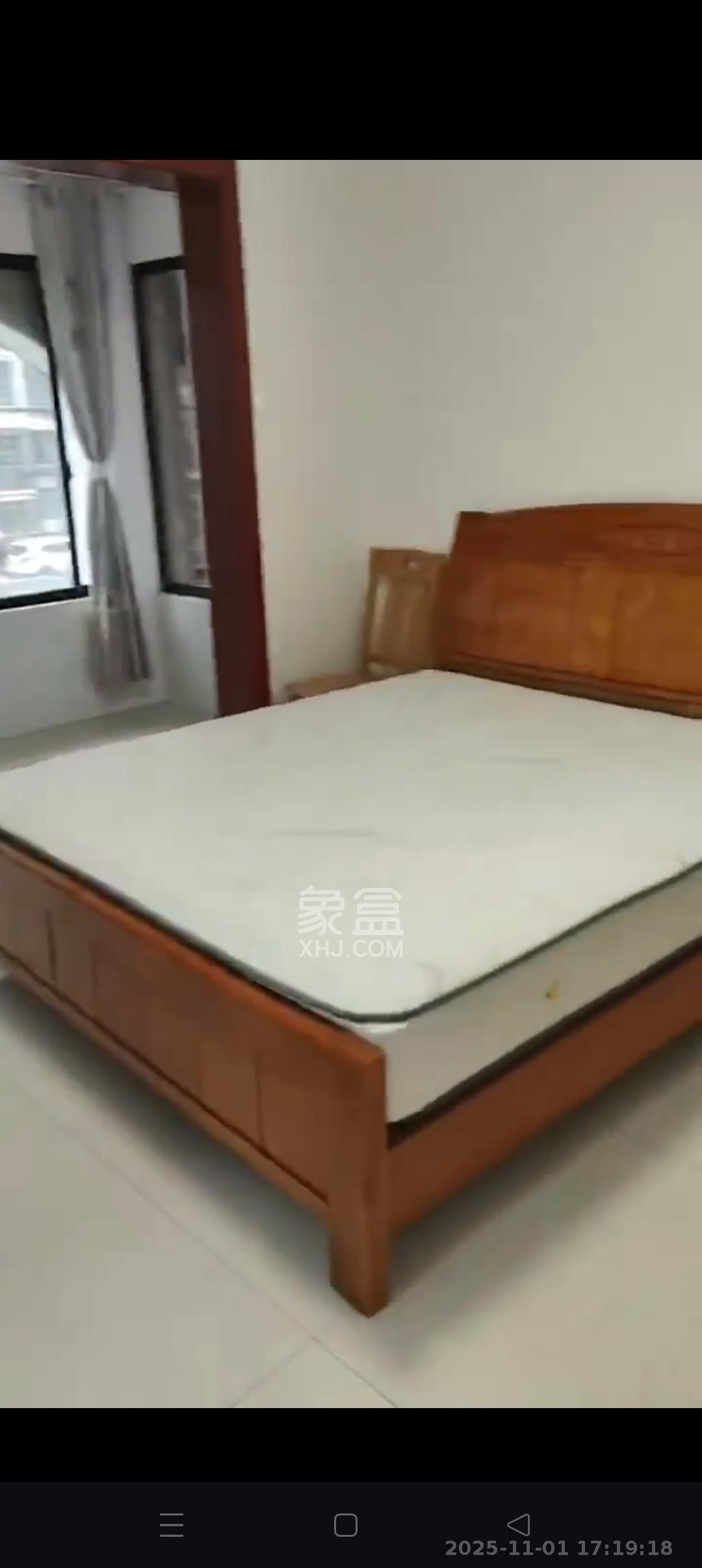 麓枫和苑  1室1厅1卫    1700.0元/月室内图