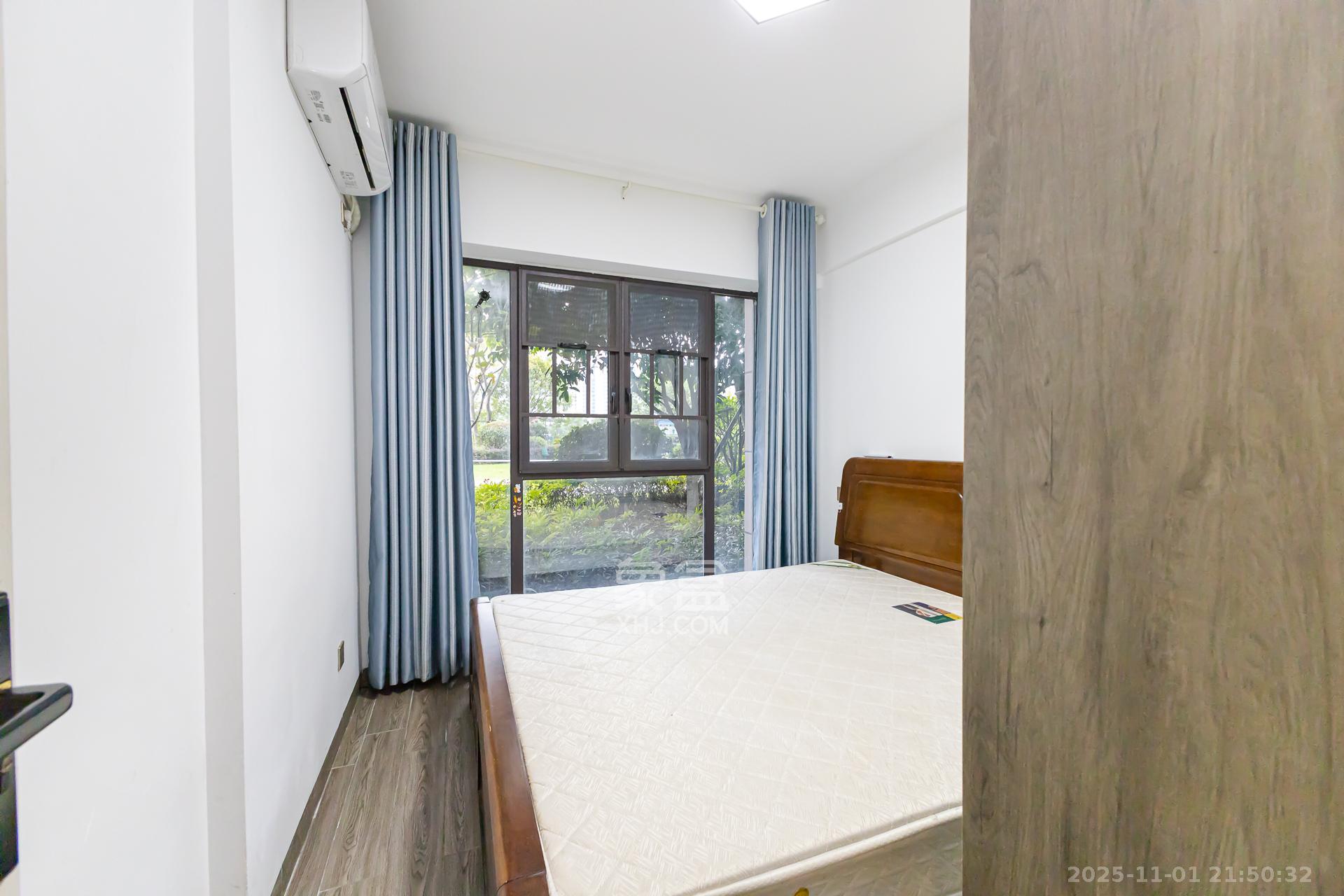 润和滨江府  4室2厅2卫    128.0万卧室