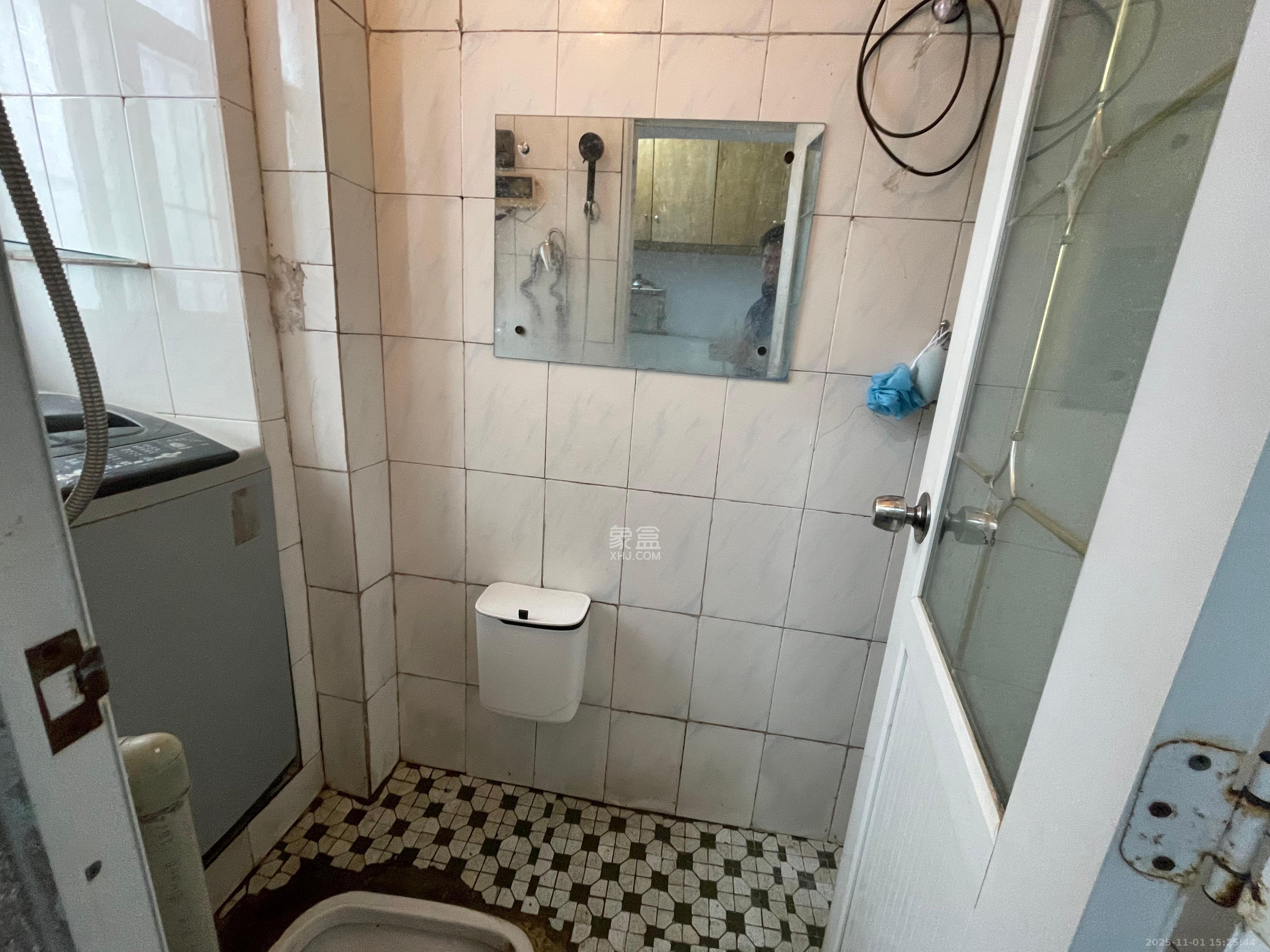 阿弥岭一二片  2室1厅1卫    1100.0元/月室内图