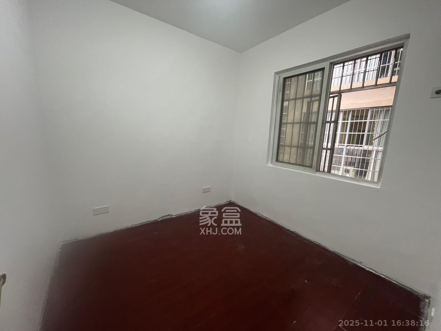 上河国际C区 3室1厅1卫 2100.0元/月 上河国际C区 3室1厅1卫 2100.0元/月室内图