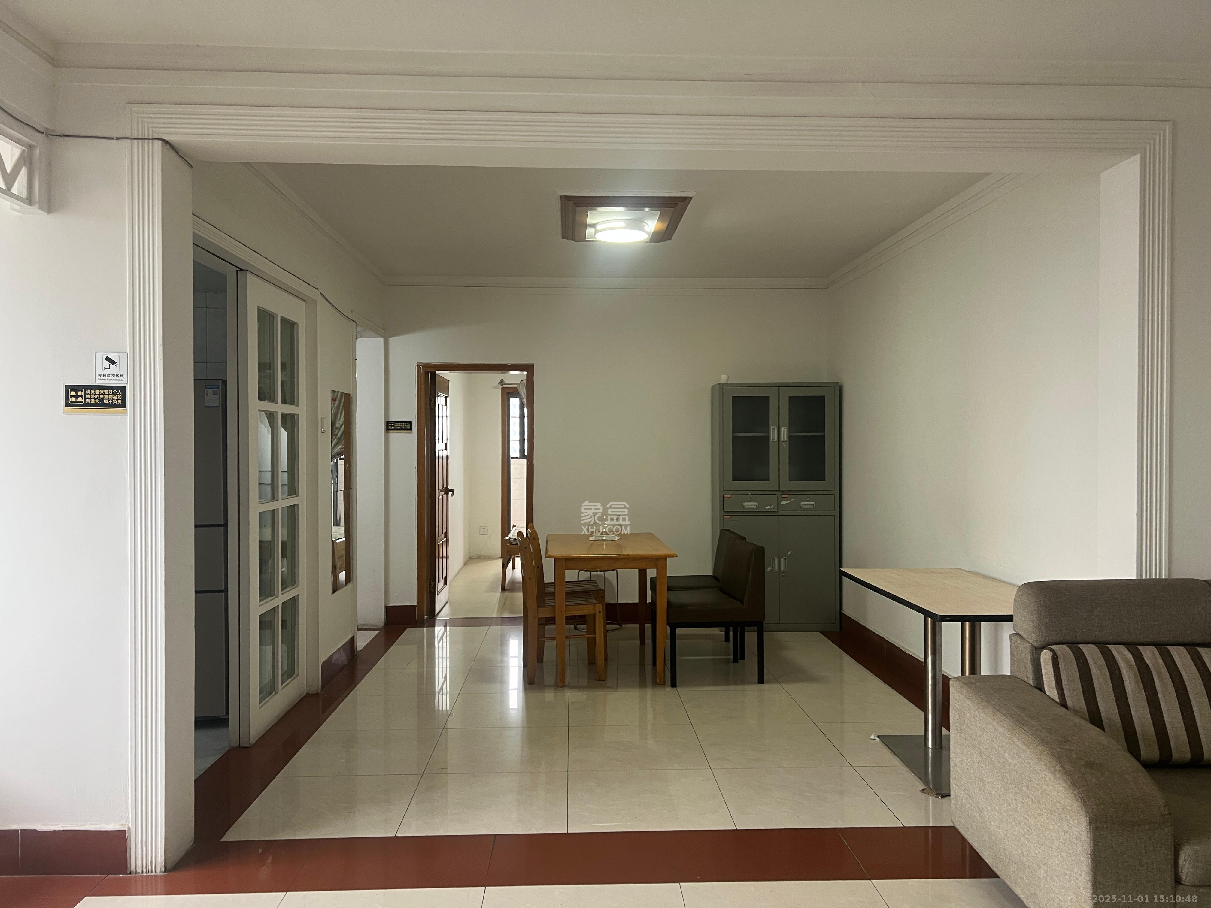 建行芙蓉支行宿舍 3室2厅2卫 3000.0元/月 建行芙蓉支行宿舍 3室2厅2卫 3000.0元/月室内图