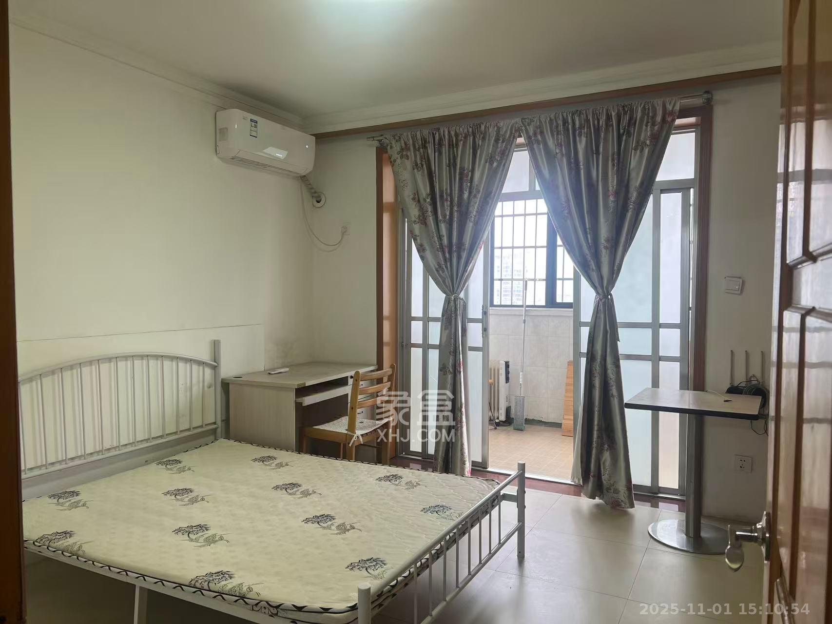 建行芙蓉支行宿舍  3室2厅2卫    3000.0元/月室内图