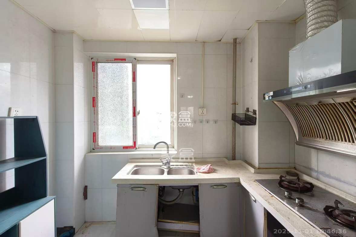 新芙蓉之都 2室1厅1卫 2000.0元/月 新芙蓉之都 2室1厅1卫 2000.0元/月室内图