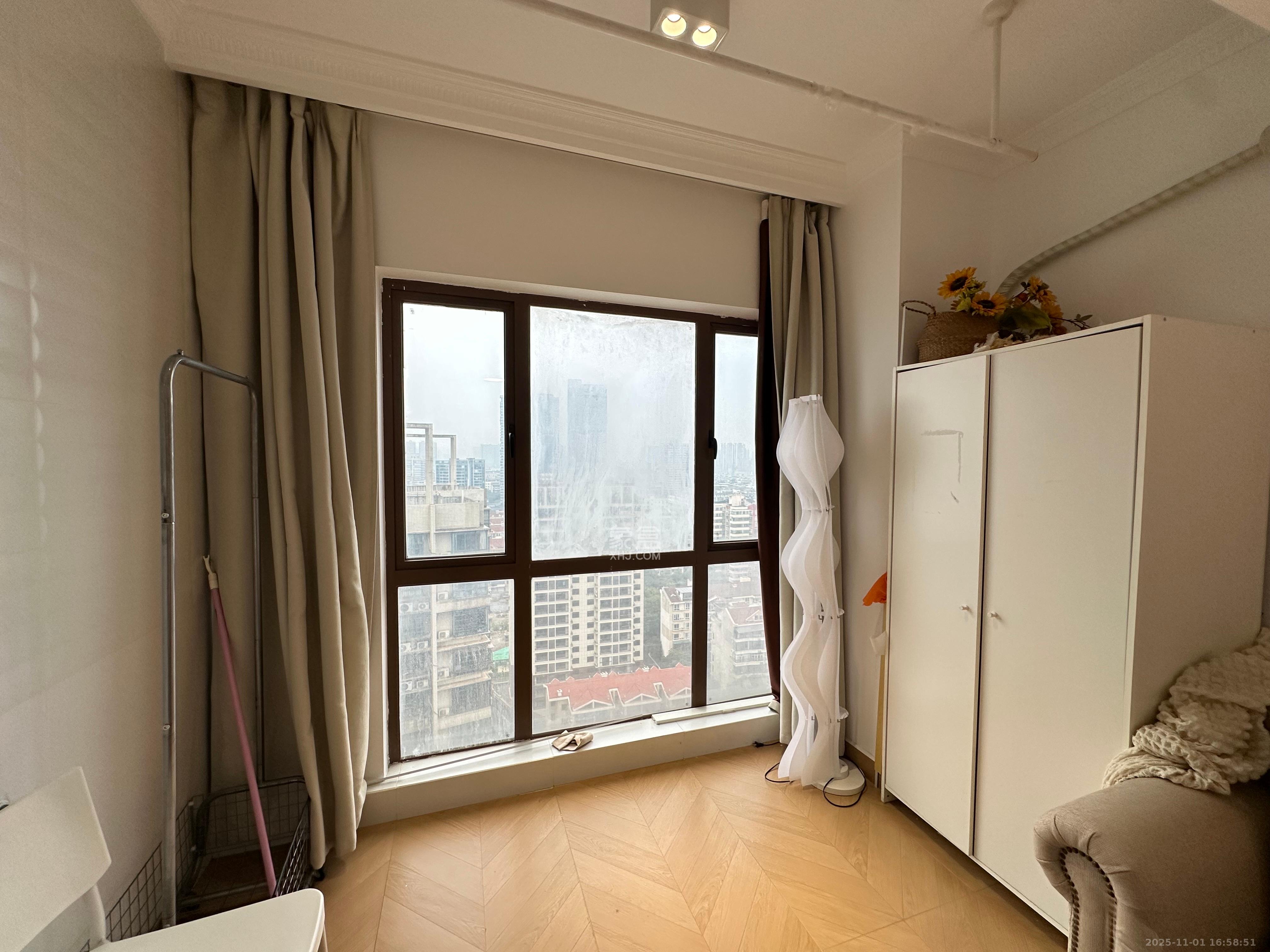 惠通才郡  1室0厅1卫    1900.0元/月室内图