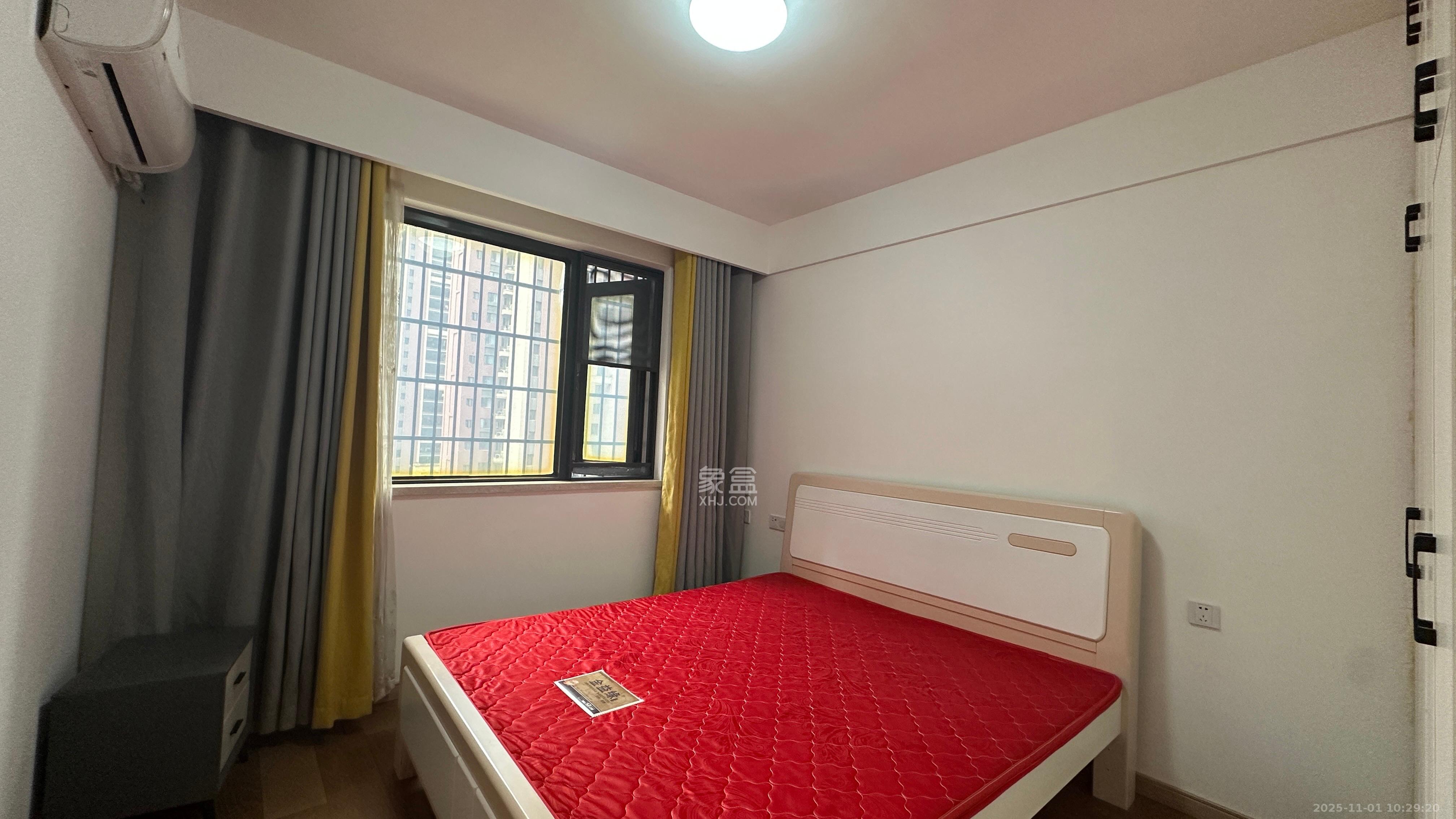 新城国际花都 3室2厅1卫 1700.0元/月 新城国际花都 3室2厅1卫 1700.0元/月室内图