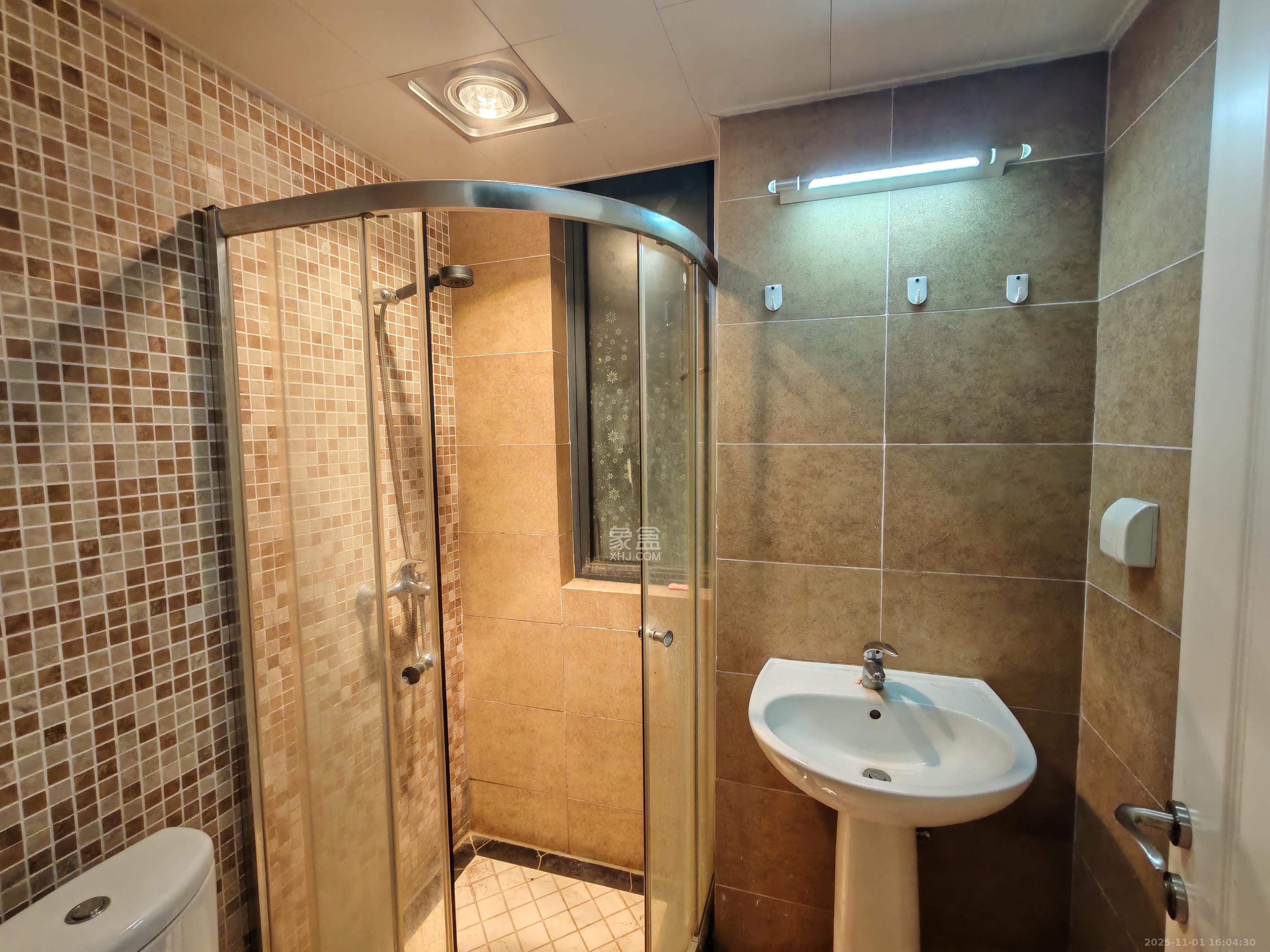 保利城（中航城国际社区、郡原美村）  1室1厅1卫    1800.0元/月室内图