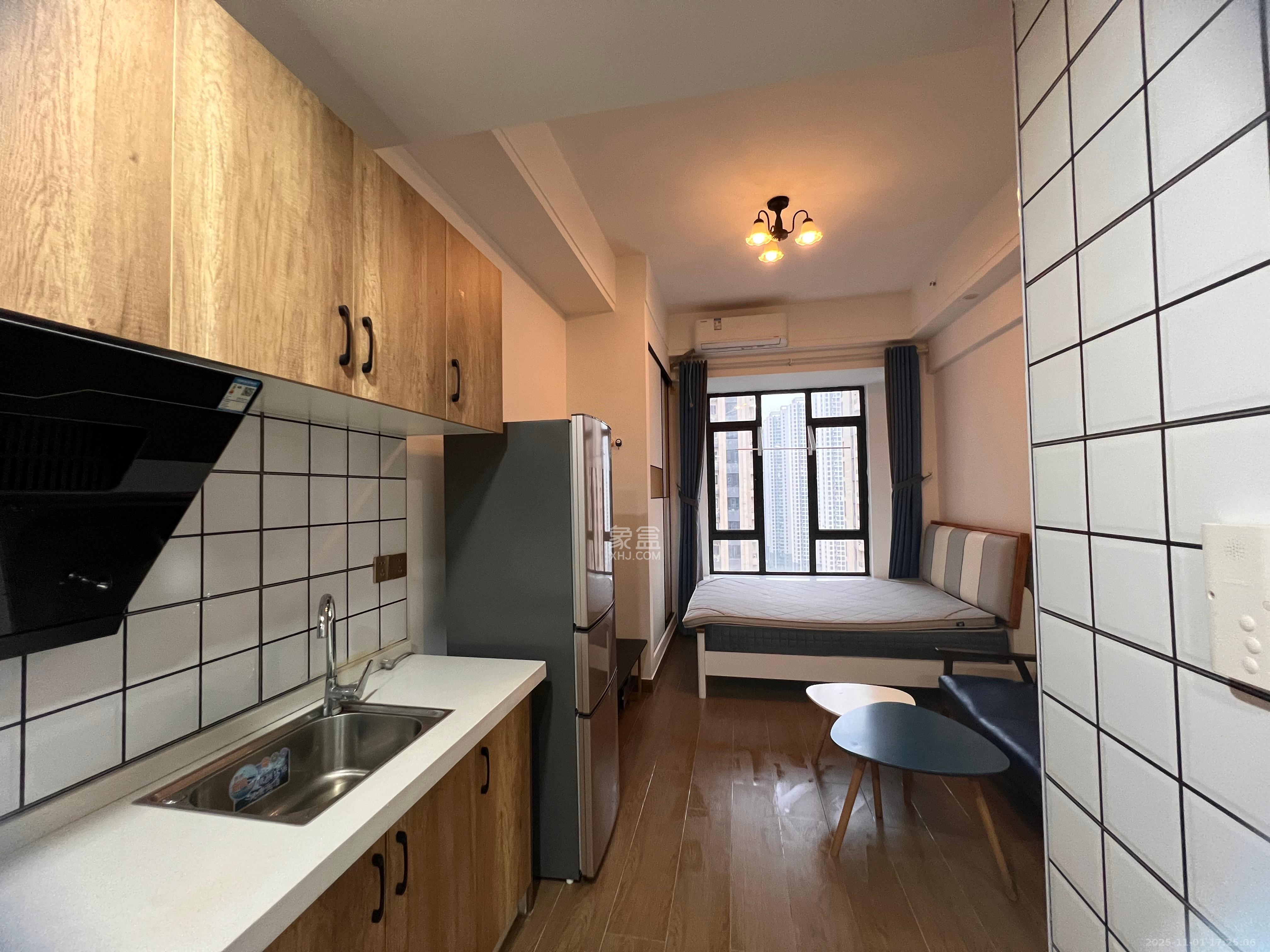 长沙高铁吾悦广场  1室1厅1卫    1500.0元/月室内图