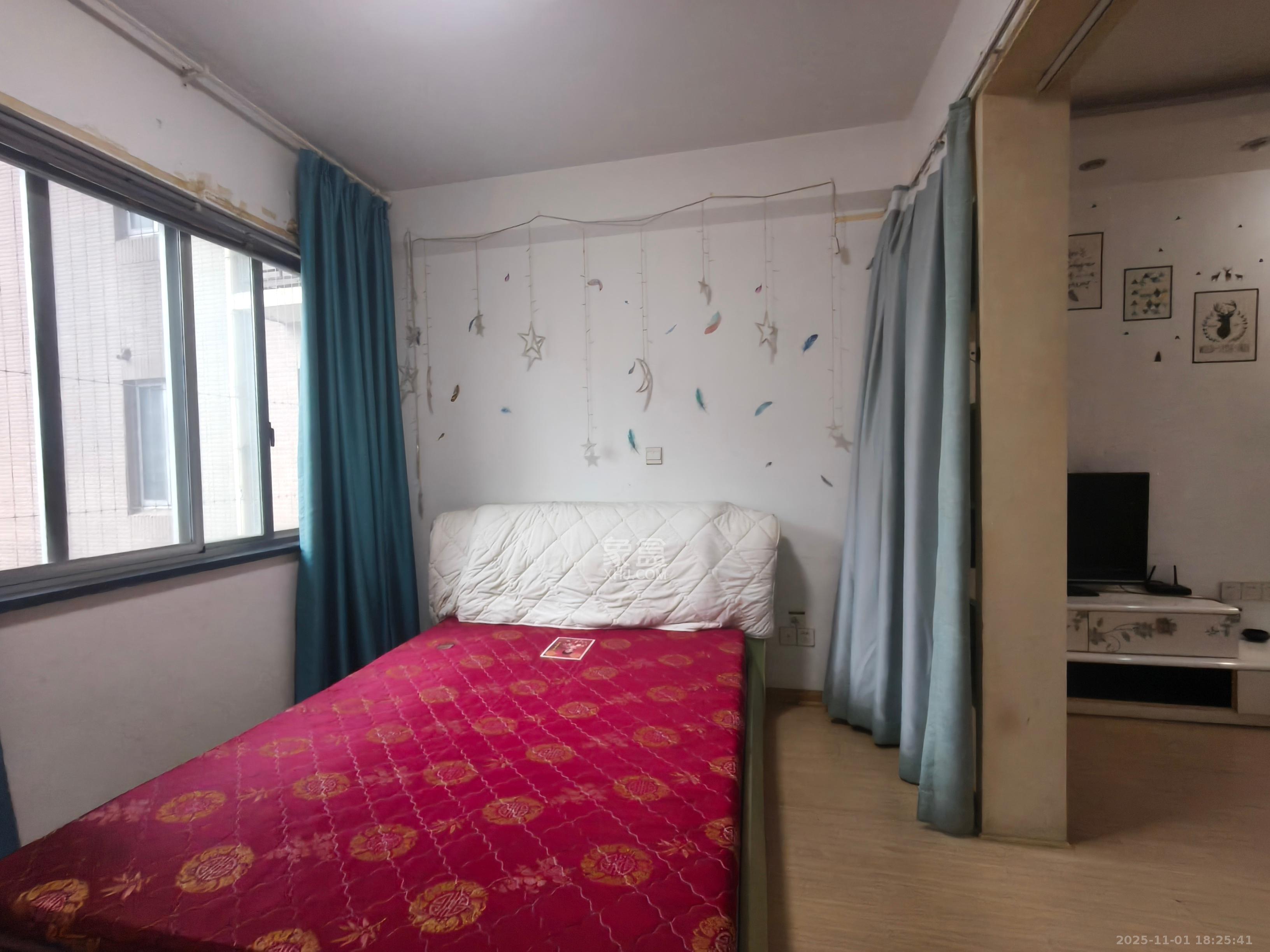 上河国际B座  1室1厅1卫    1600.0元/月室内图