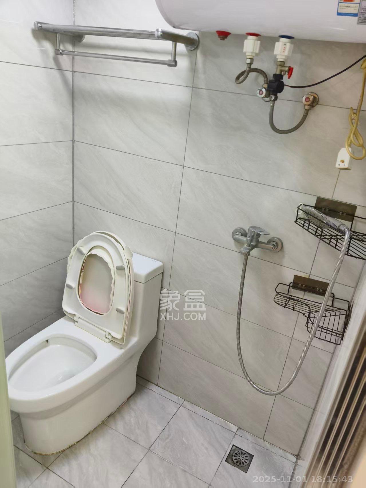 和润园一、二期  1室1厅1卫    1300.0元/月室内图