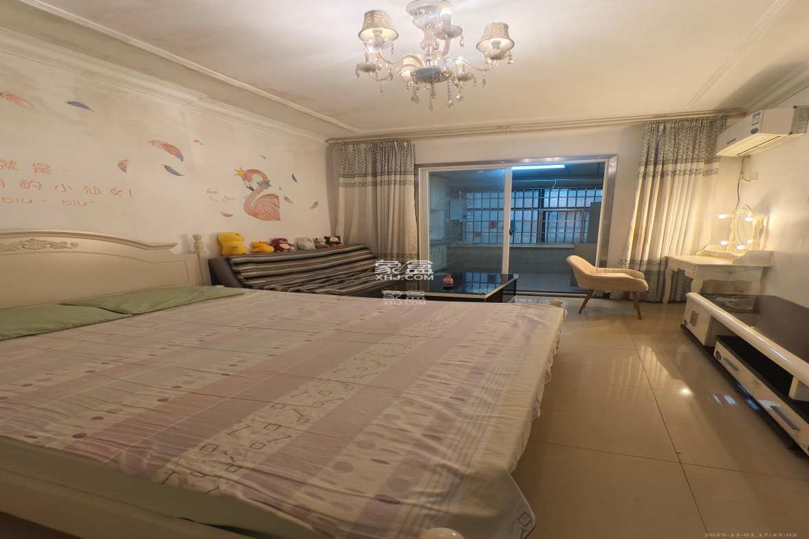 蓝湾国际广场 1室1厅1卫 1500.0元/月 蓝湾国际广场 1室1厅1卫 1500.0元/月室内图