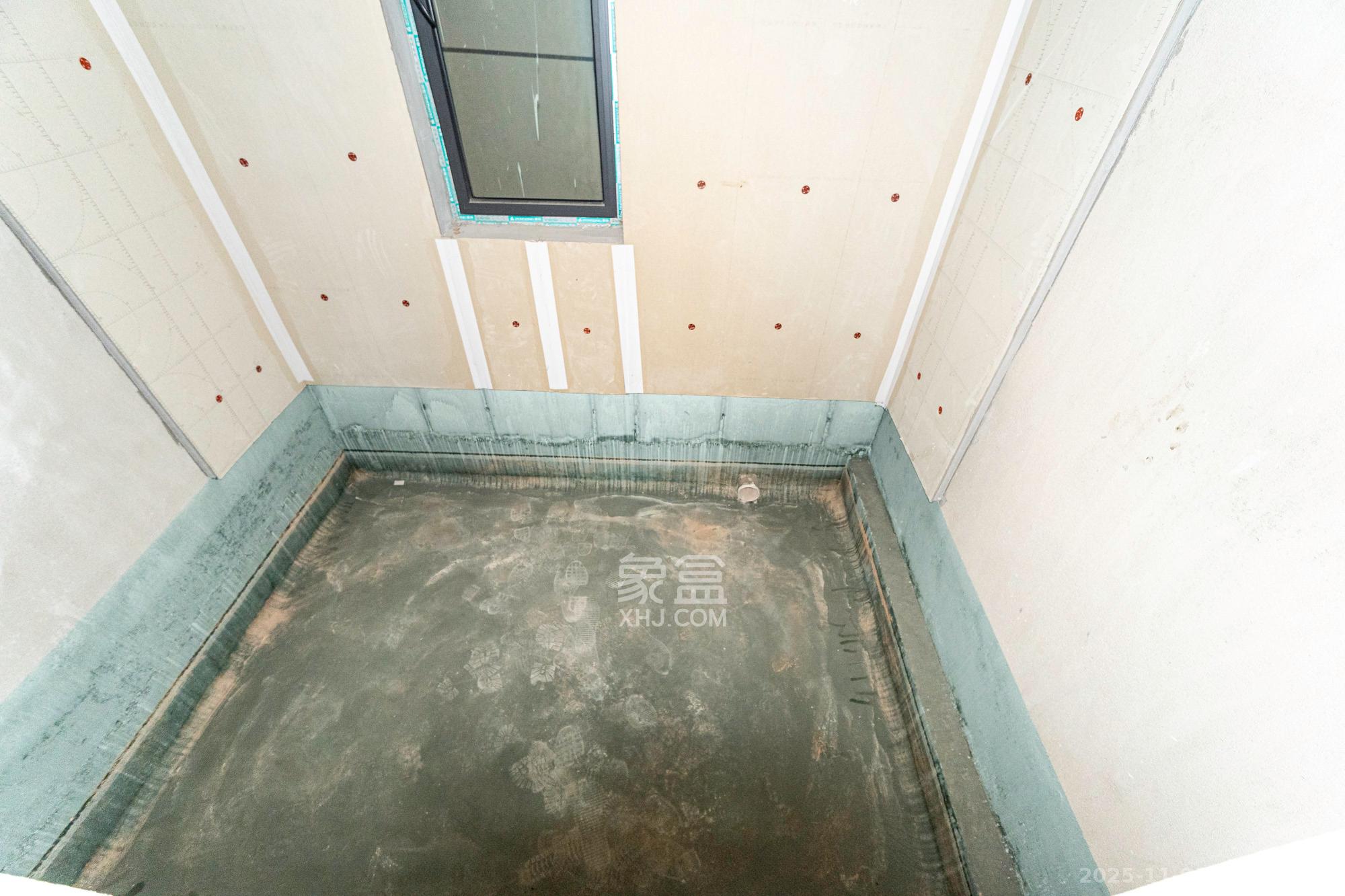 和顺府  4室2厅2卫    177.0万卫生间